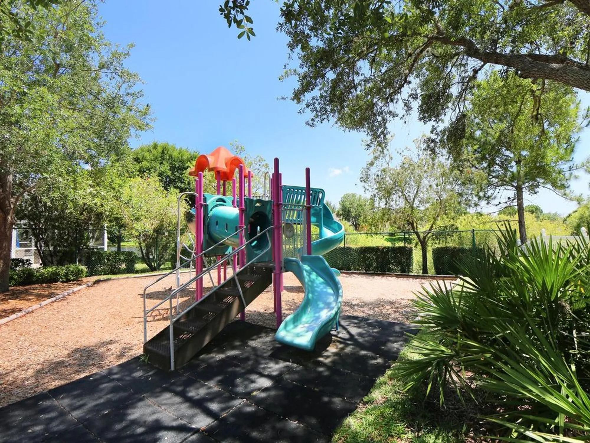 Property Slideshow image 58 of 73 | 6103 clubside dr # 6103, Sarasota, FL, 34243