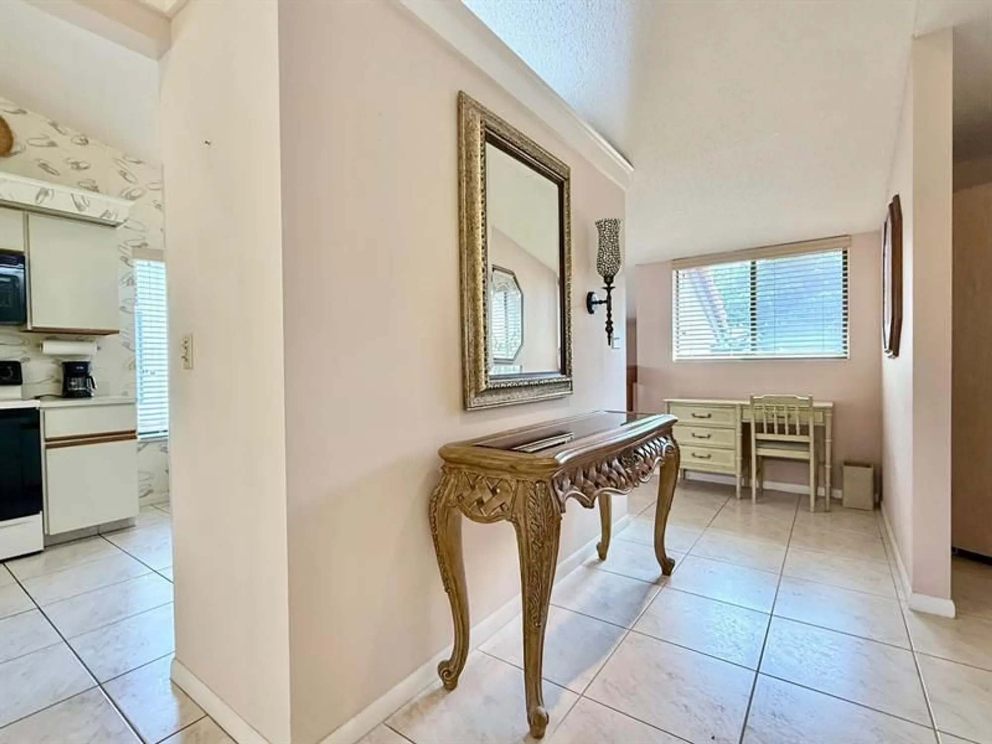 Property Slideshow image 4 of 36 | 10851 palm lake ave 202, Boynton Beach, FL, 33437