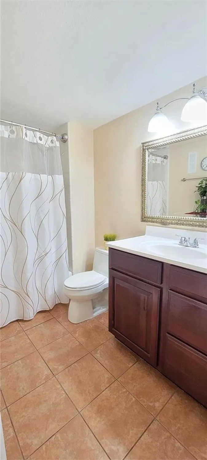 Property Slideshow image 32 of 92 | 7700 sun island dr 506, South Pasadena, FL, 33707