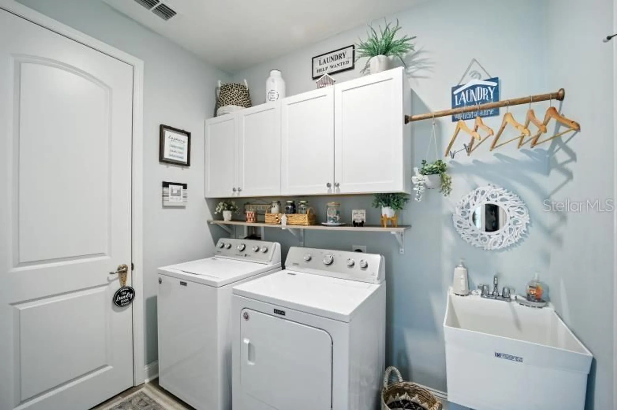Property Slideshow image 33 of 50 | 86 park place cir, Palm Coast, FL, 32164