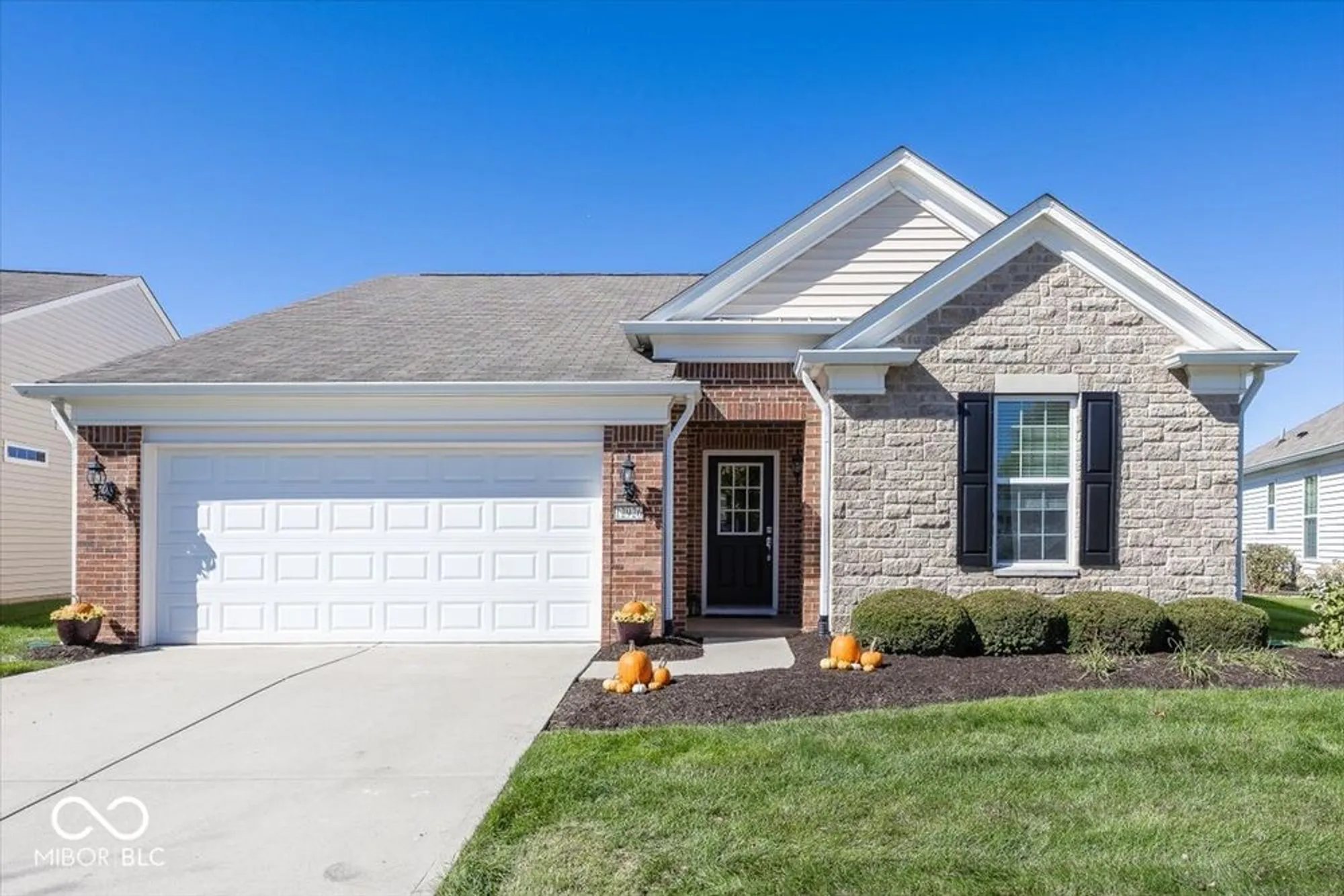 Property Slideshow image 1 of 54 | 12926 venito trl, Fishers, IN, 46037