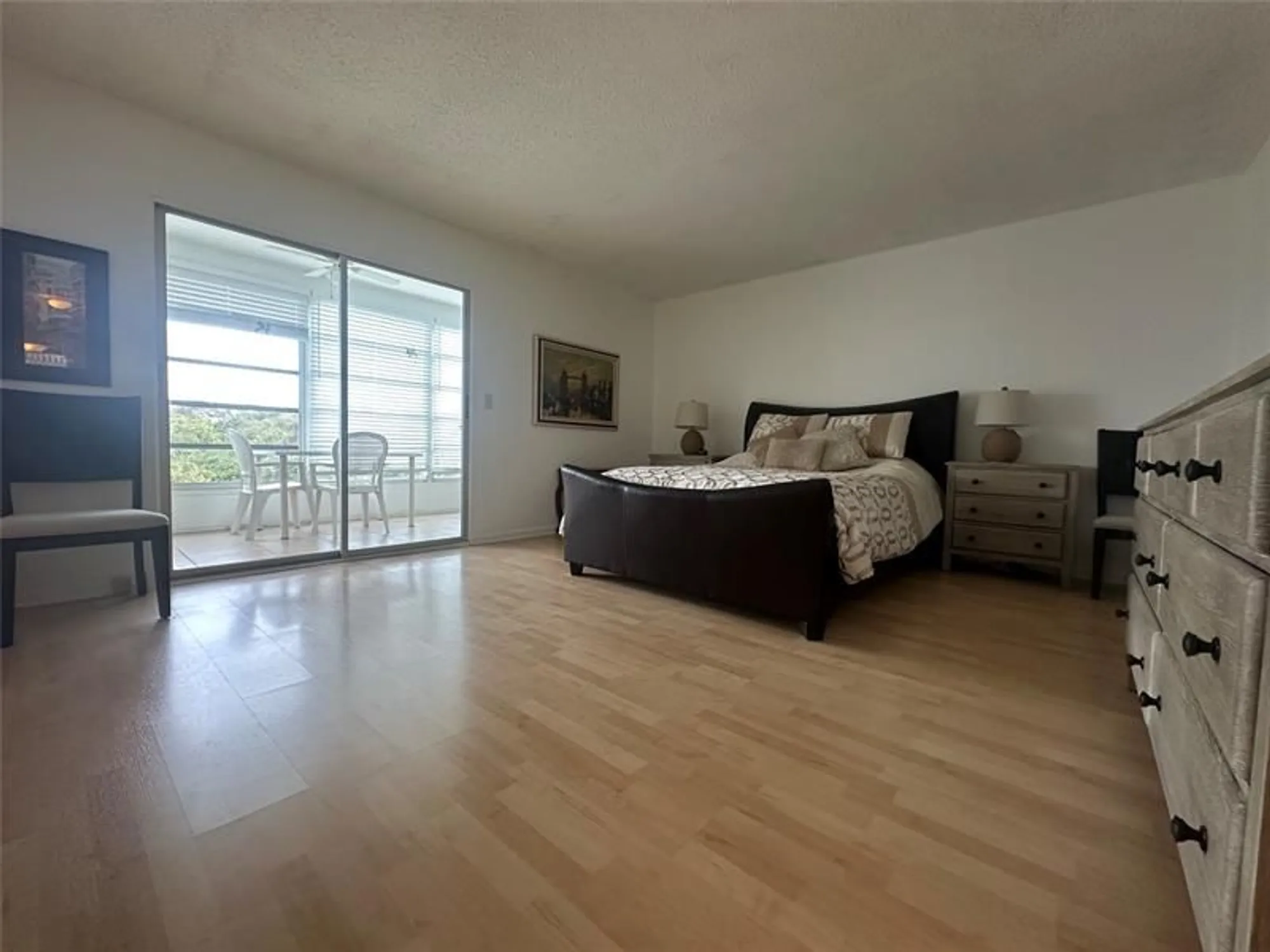 Property Slideshow image 12 of 59 | 4010 newport g # 4010, Deerfield Beach, FL, 33442
