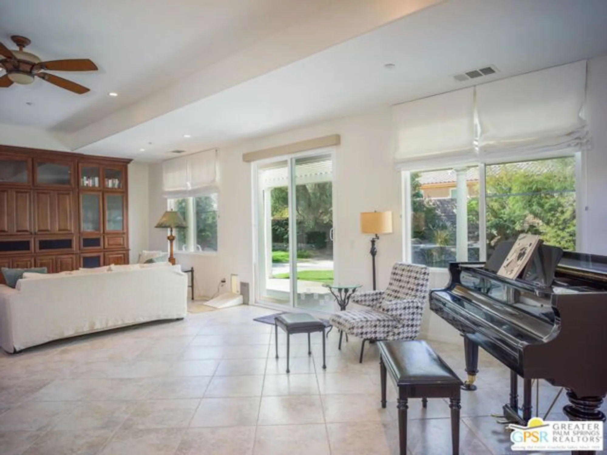 Property Slideshow image 12 of 36 | 3555 serenity trl, Palm Springs, CA, 92262