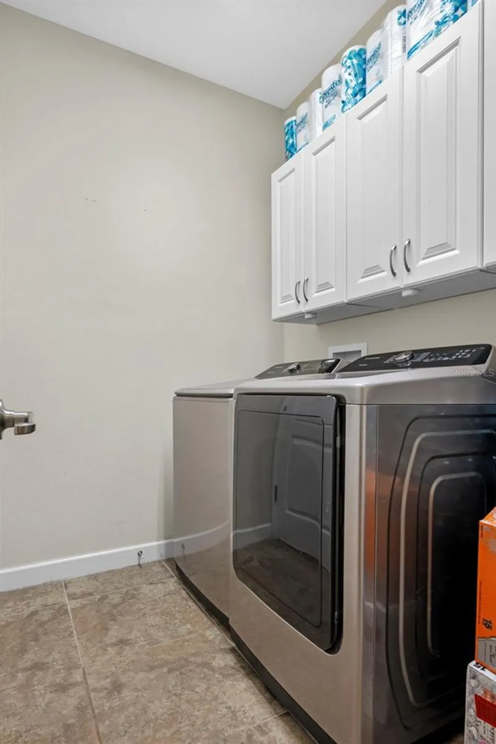 Property Slideshow image 20 of 42 | 4016 serena ln, Clermont, FL, 34711