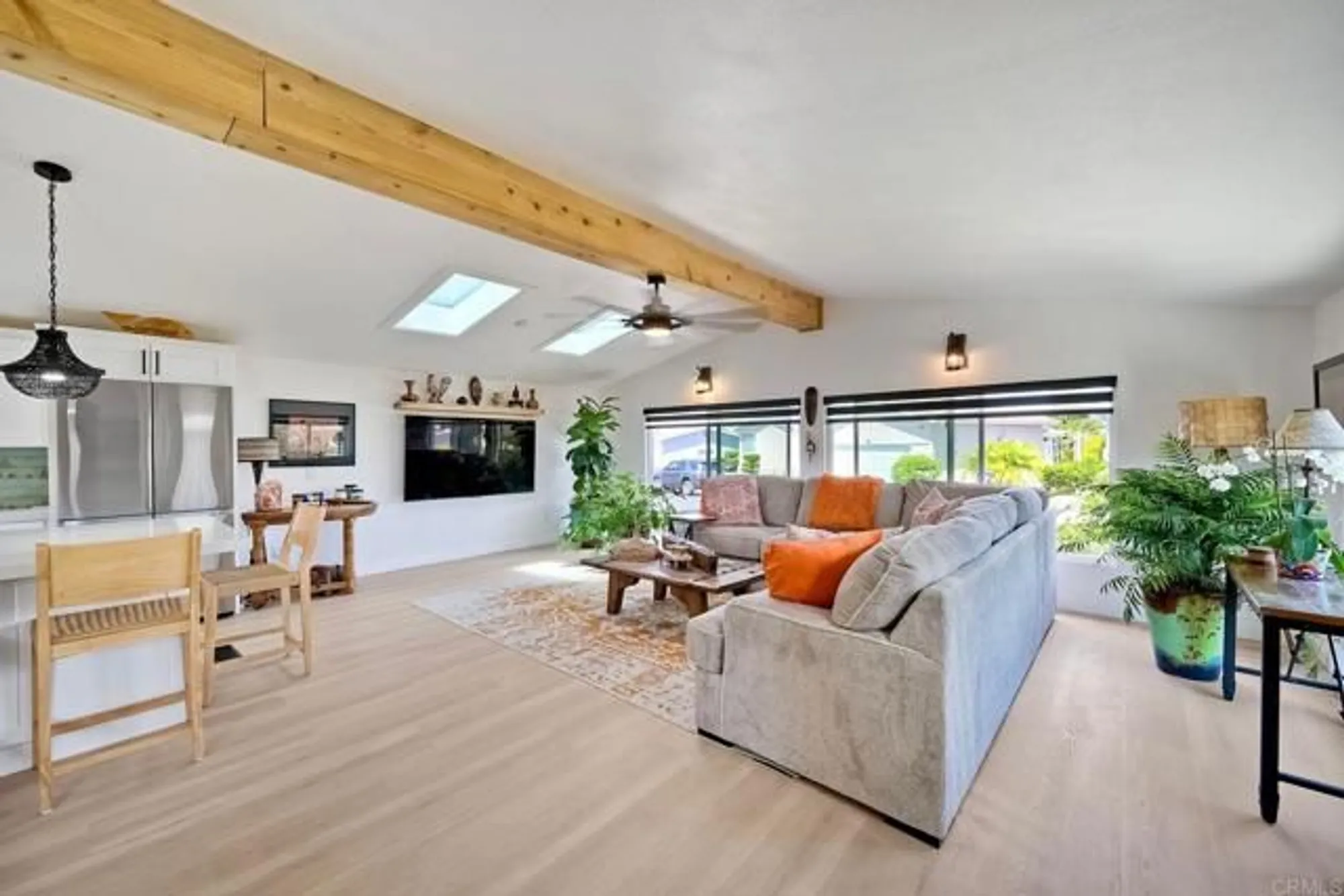 Property Slideshow image 4 of 34 | 1447 puritan dr, Oceanside, CA, 92057