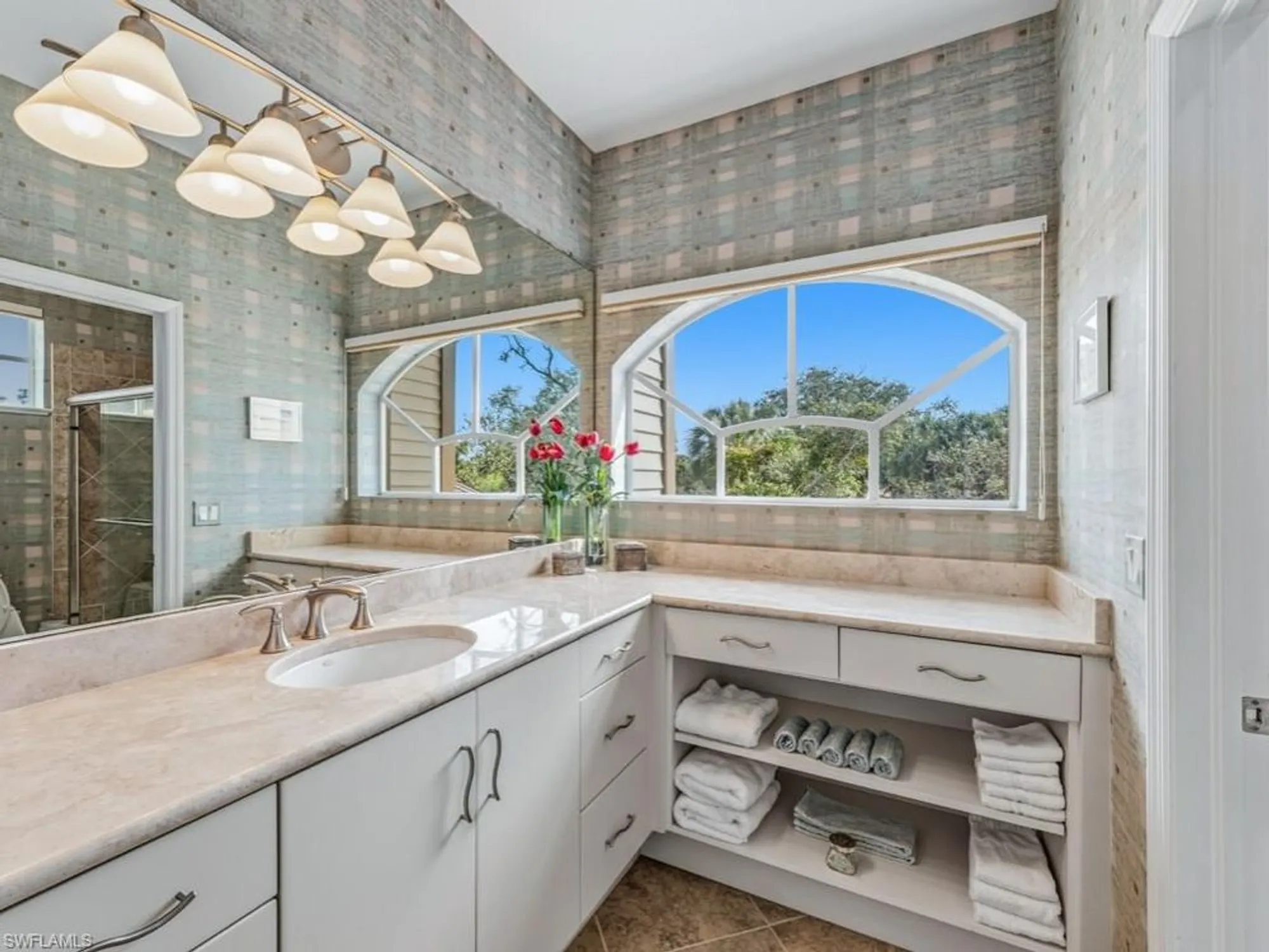 Property Slideshow image 24 of 42 | 3490 thornbury ln, Bonita Springs, FL, 34134