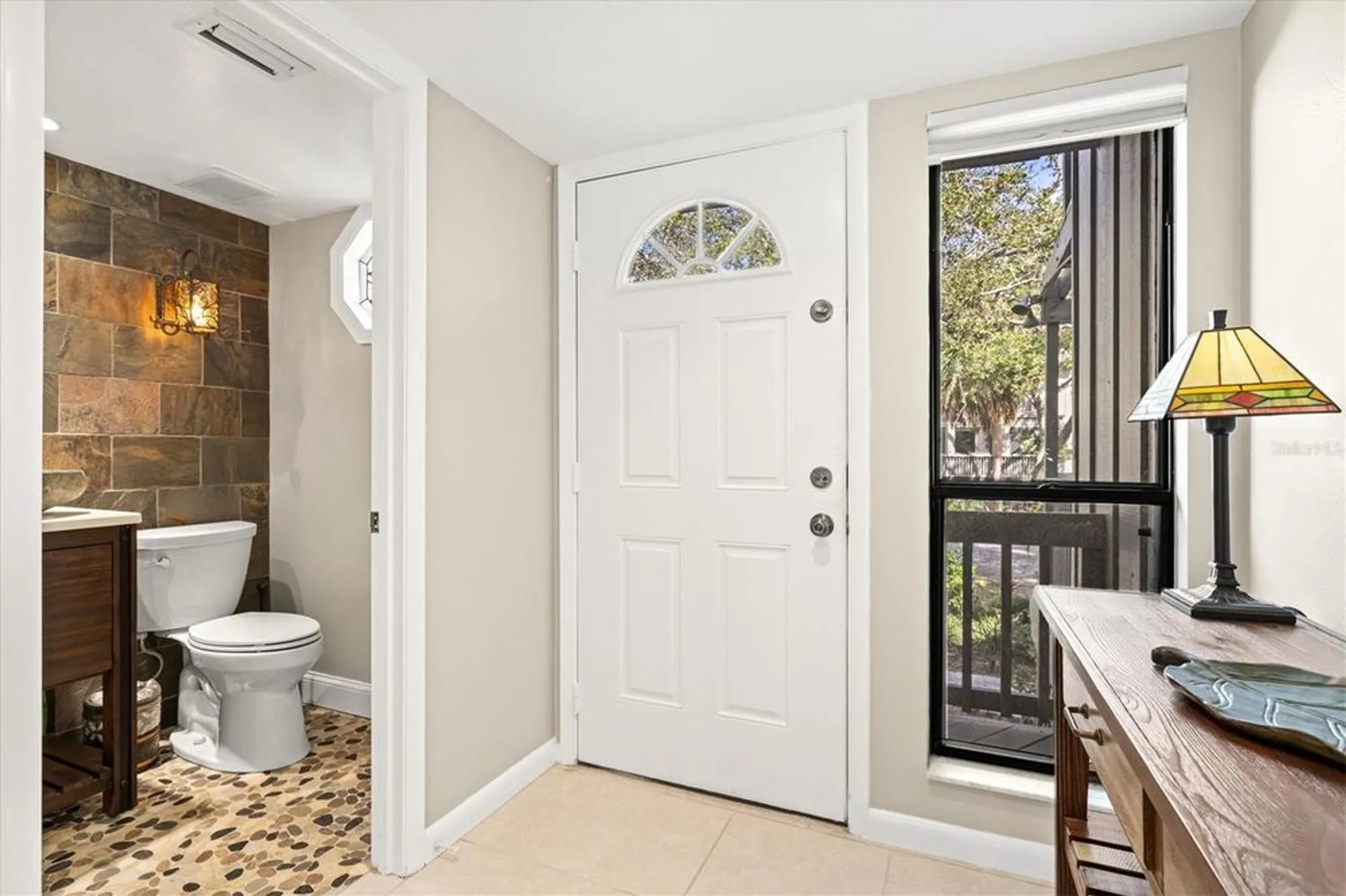 Property Slideshow image 4 of 69 | 1447 landings cir # 68, Sarasota, FL, 34231