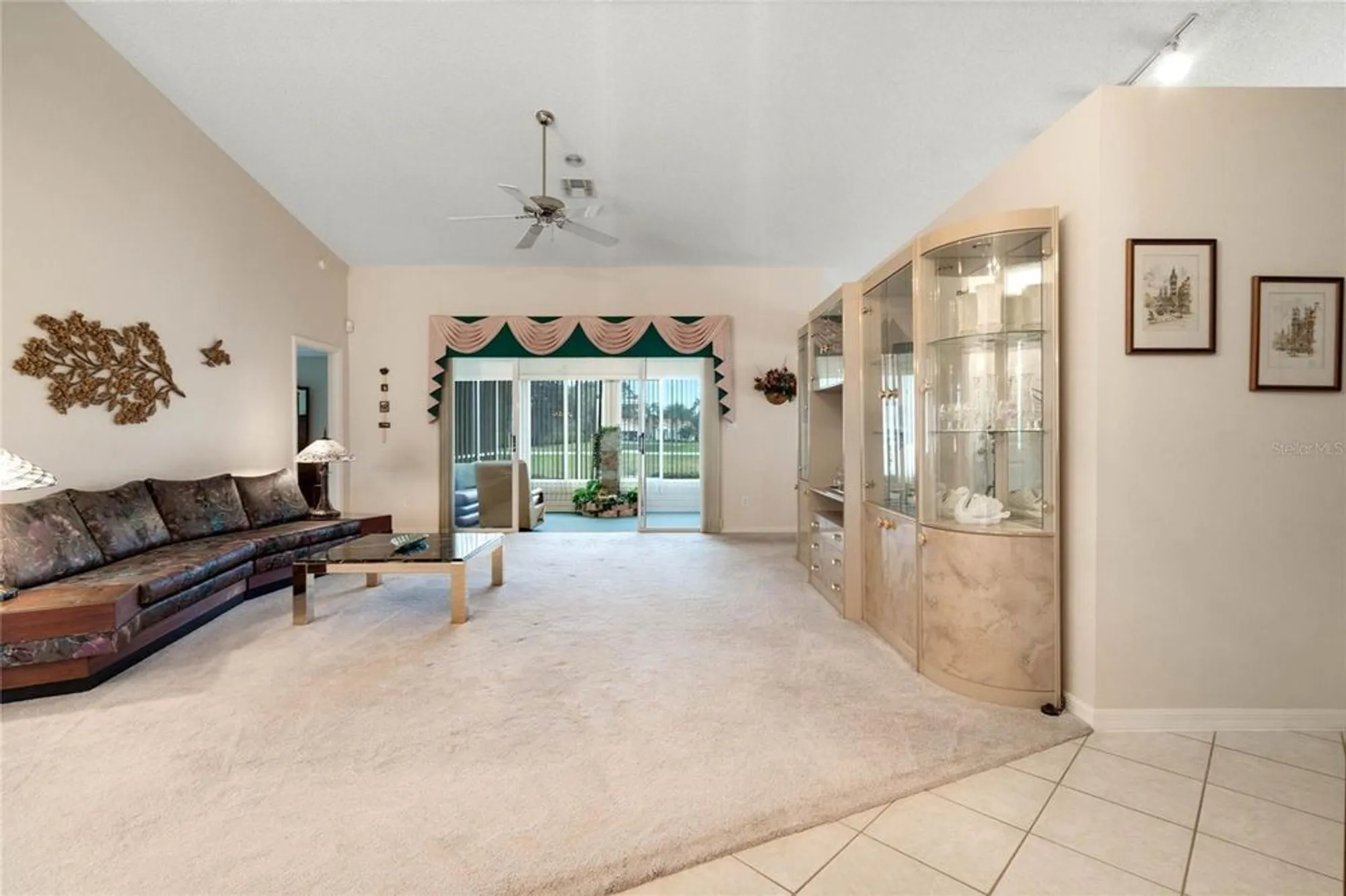 Property Slideshow image 10 of 59 | 25274 lost oak cir, Leesburg, FL, 34748