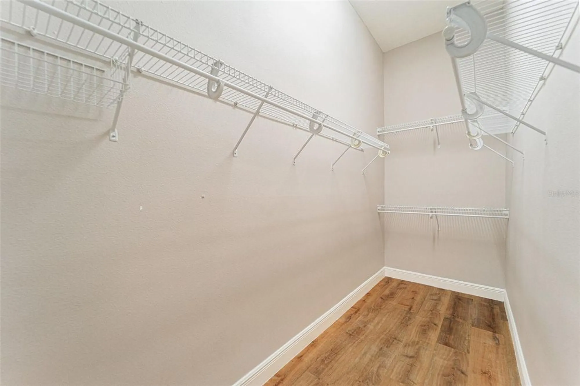 Property Slideshow image 19 of 38 | 9448 rolling cir, San Antonio, FL, 33576