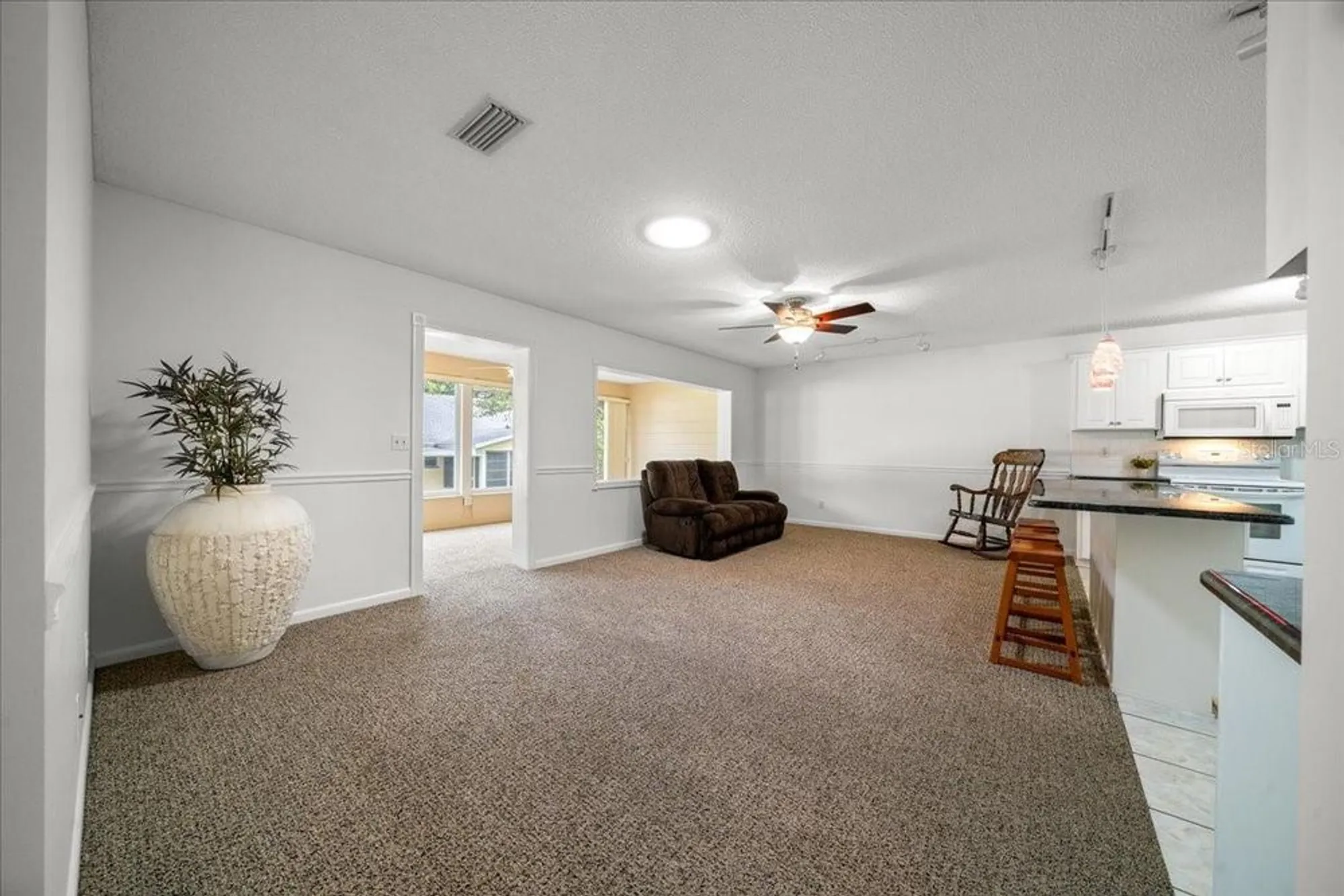 Property Slideshow image 14 of 44 | 8819 sw 91st pl c, Ocala, FL, 34481