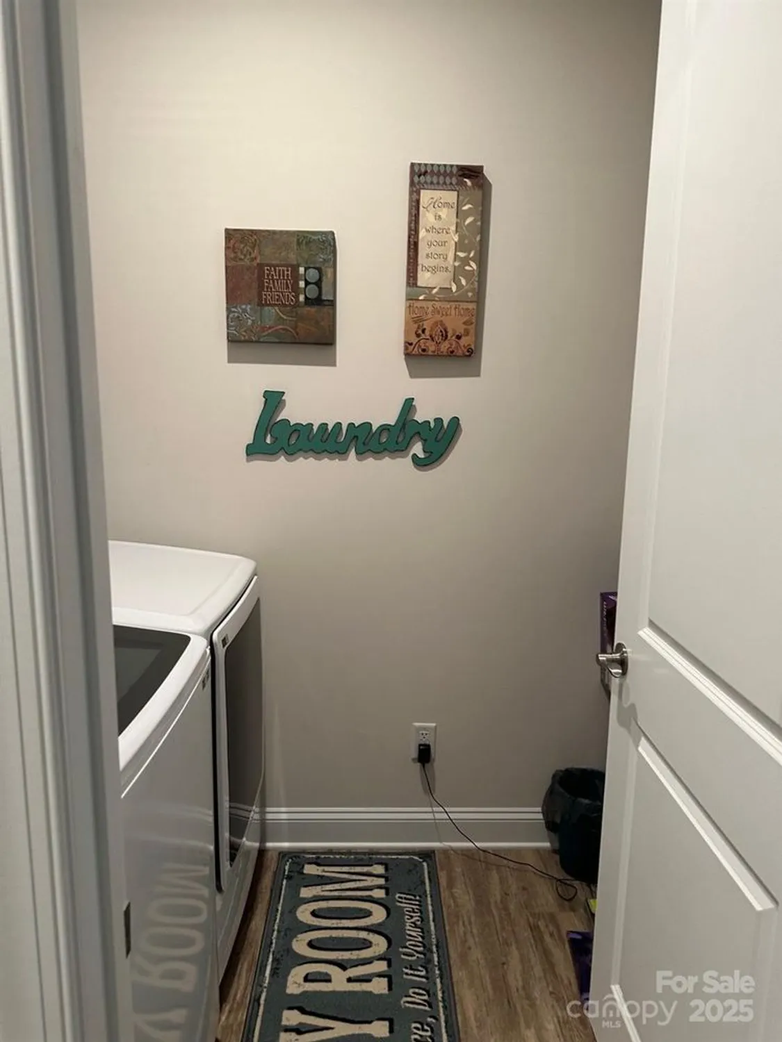 Property Slideshow image 19 of 46 | 12417 old iron ln, Charlotte, NC, 28215