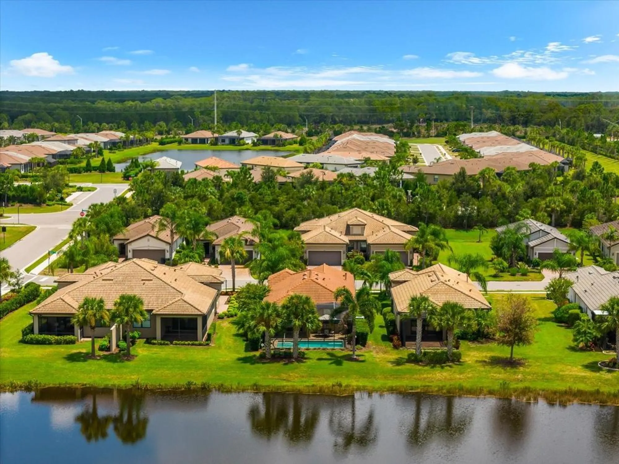 Property Slideshow image 58 of 98 | 7612 kirkland cv, Bradenton, FL, 34202