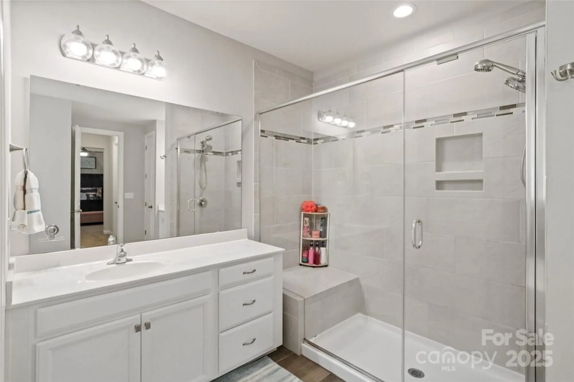 Property Slideshow image 35 of 48 | 467 sandbar pt, Lake Wylie, SC, 29710