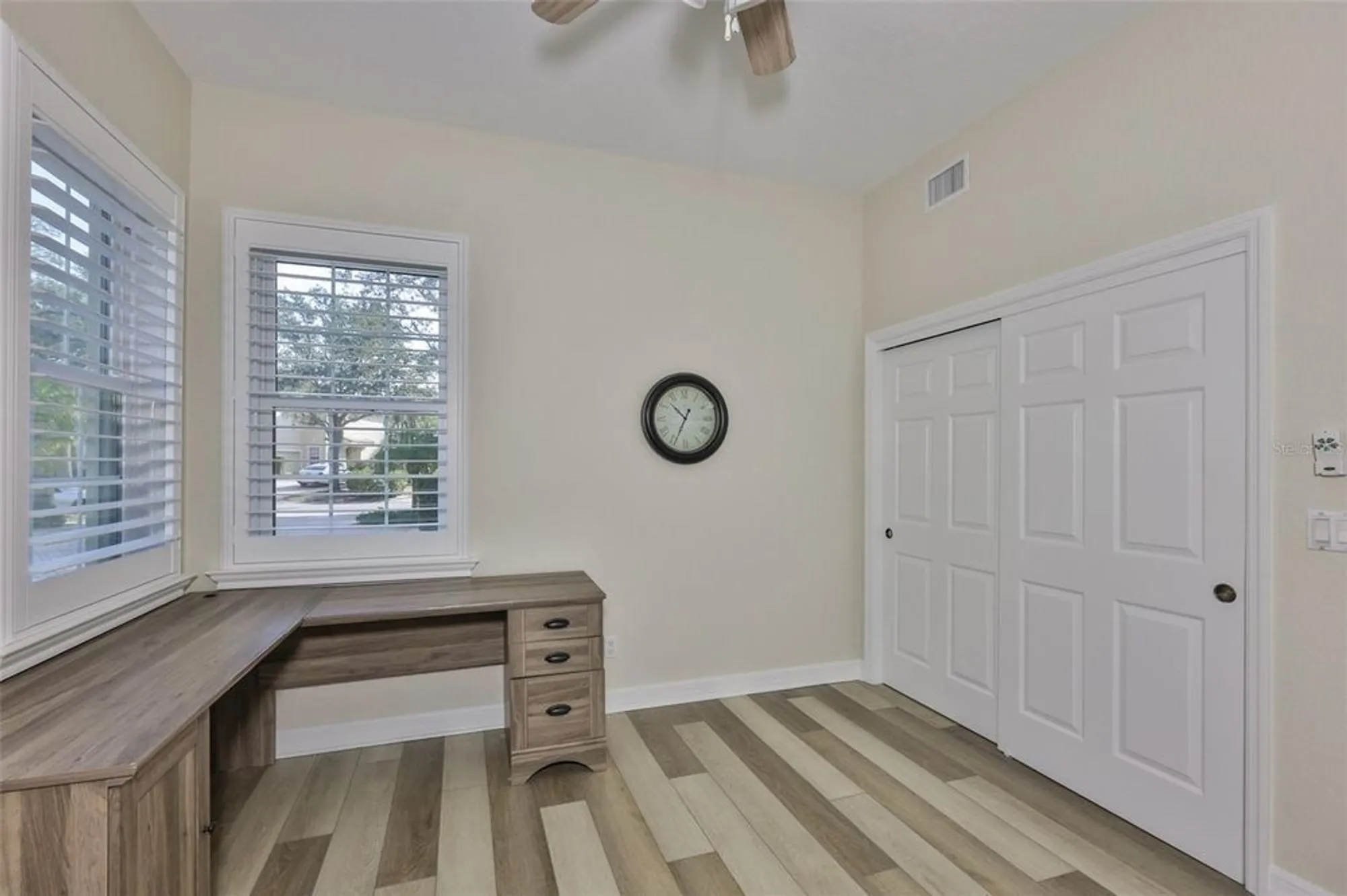 Property Slideshow image 30 of 56 | 1417 emerald dunes dr, Sun City Center, FL, 33573