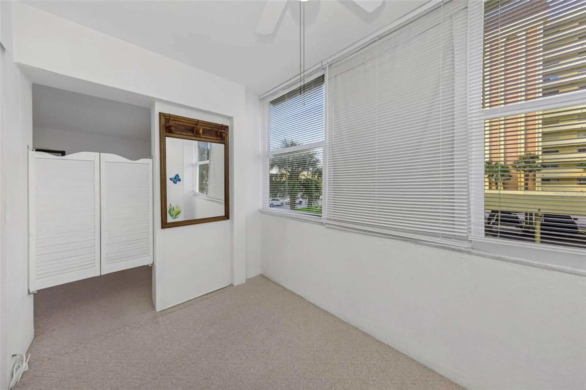 Property Slideshow image 20 of 95 | 4550 cove cir apt 207, St Petersburg, FL, 33708