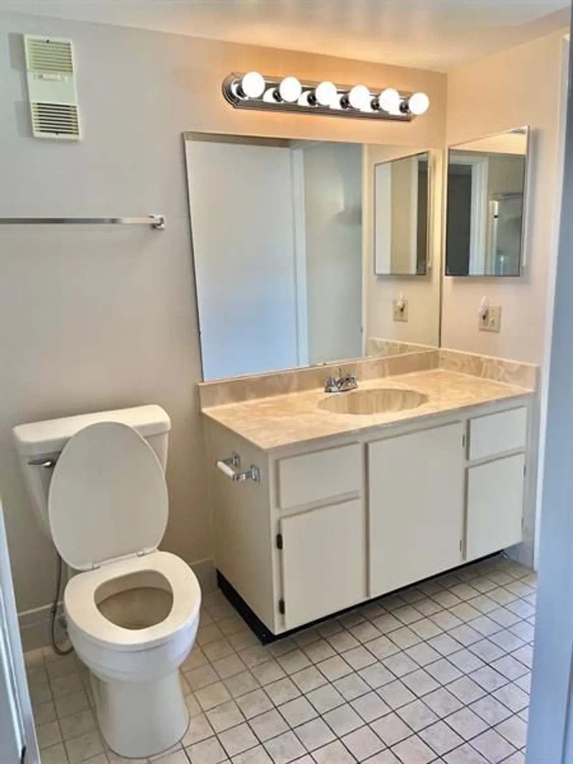 Property Slideshow image 30 of 71 | 7351 kinghurst dr 302, Delray Beach, FL, 33446