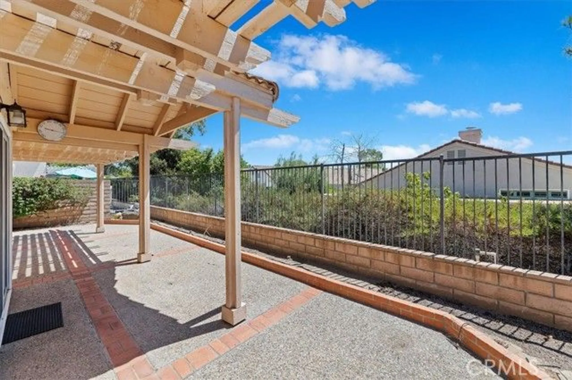 Property Slideshow image 41 of 69 | 24181 via prima vera, Murrieta, CA, 92562