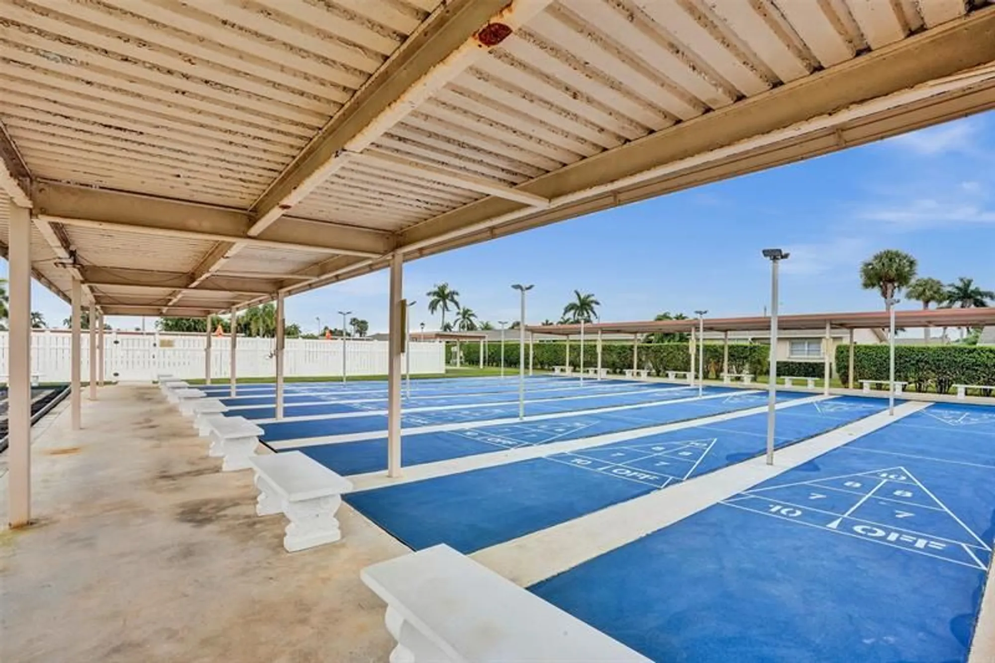 Property Slideshow image 53 of 58 | 2592 dudley dr a, West Palm Beach, FL, 33415