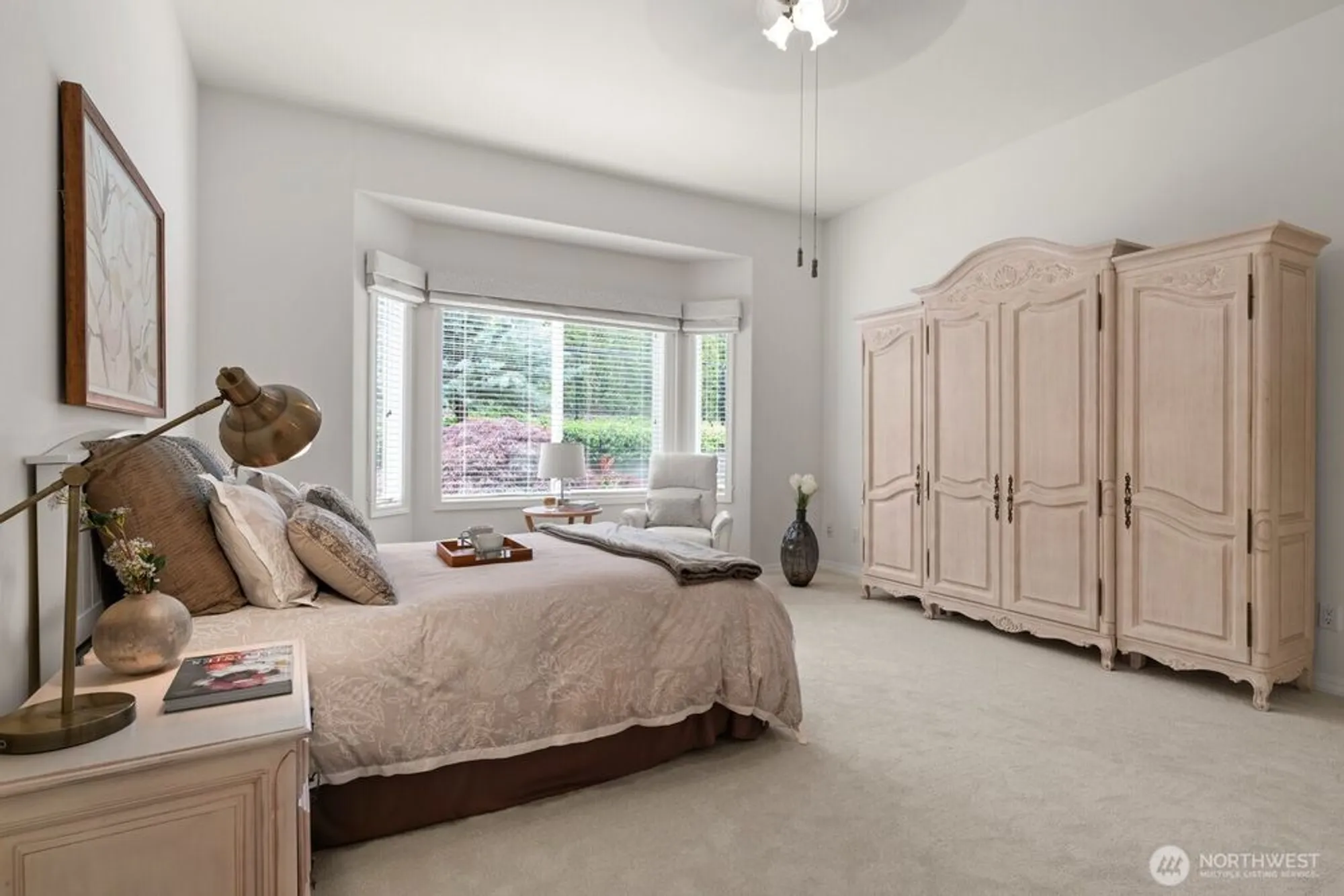 Property Slideshow image 26 of 40 | 12415 235th pl, Redmond, WA, 98053