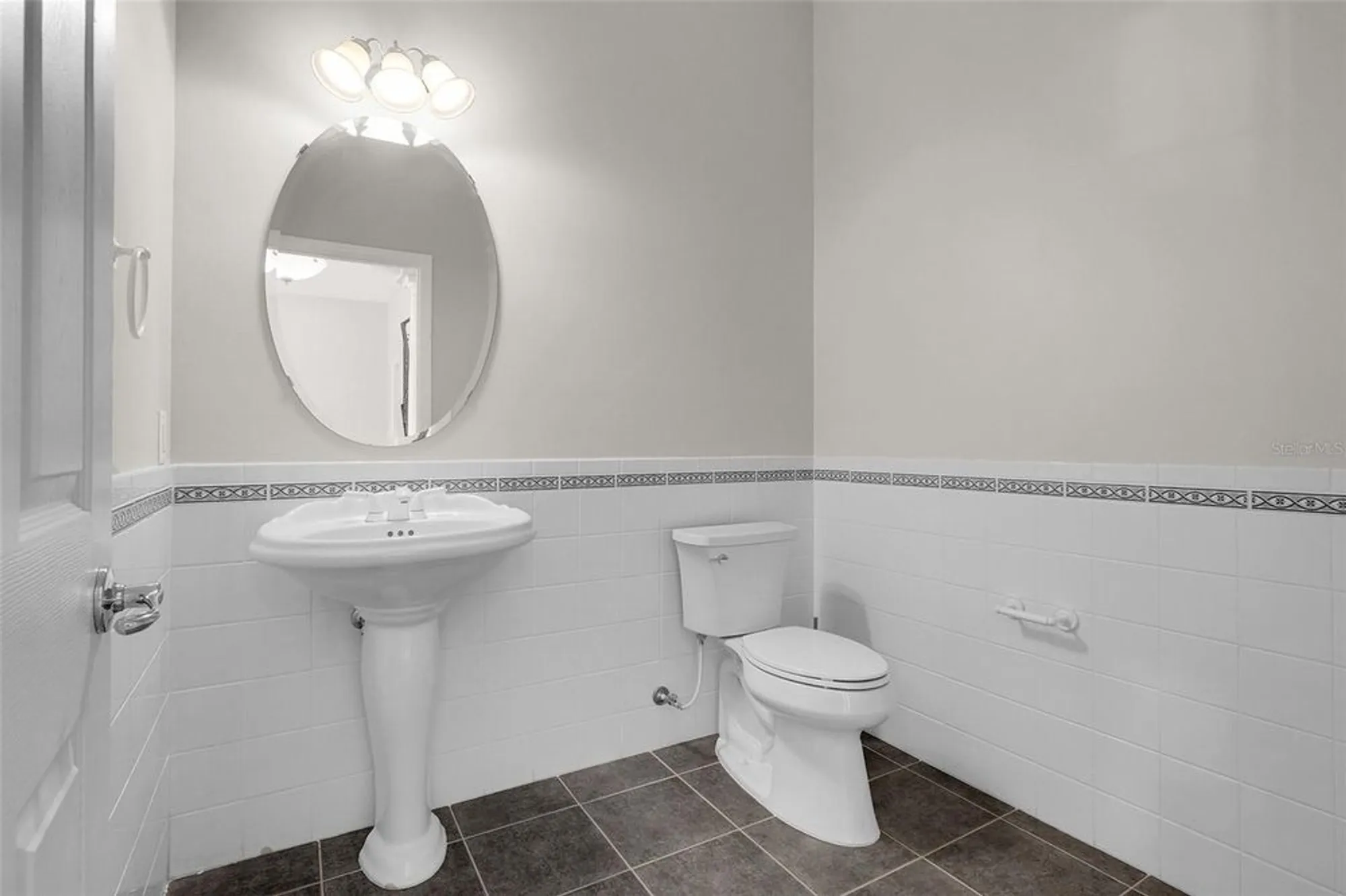 Property Slideshow image 11 of 46 | 1042 avenida sonoma, Lady Lake, FL, 32159