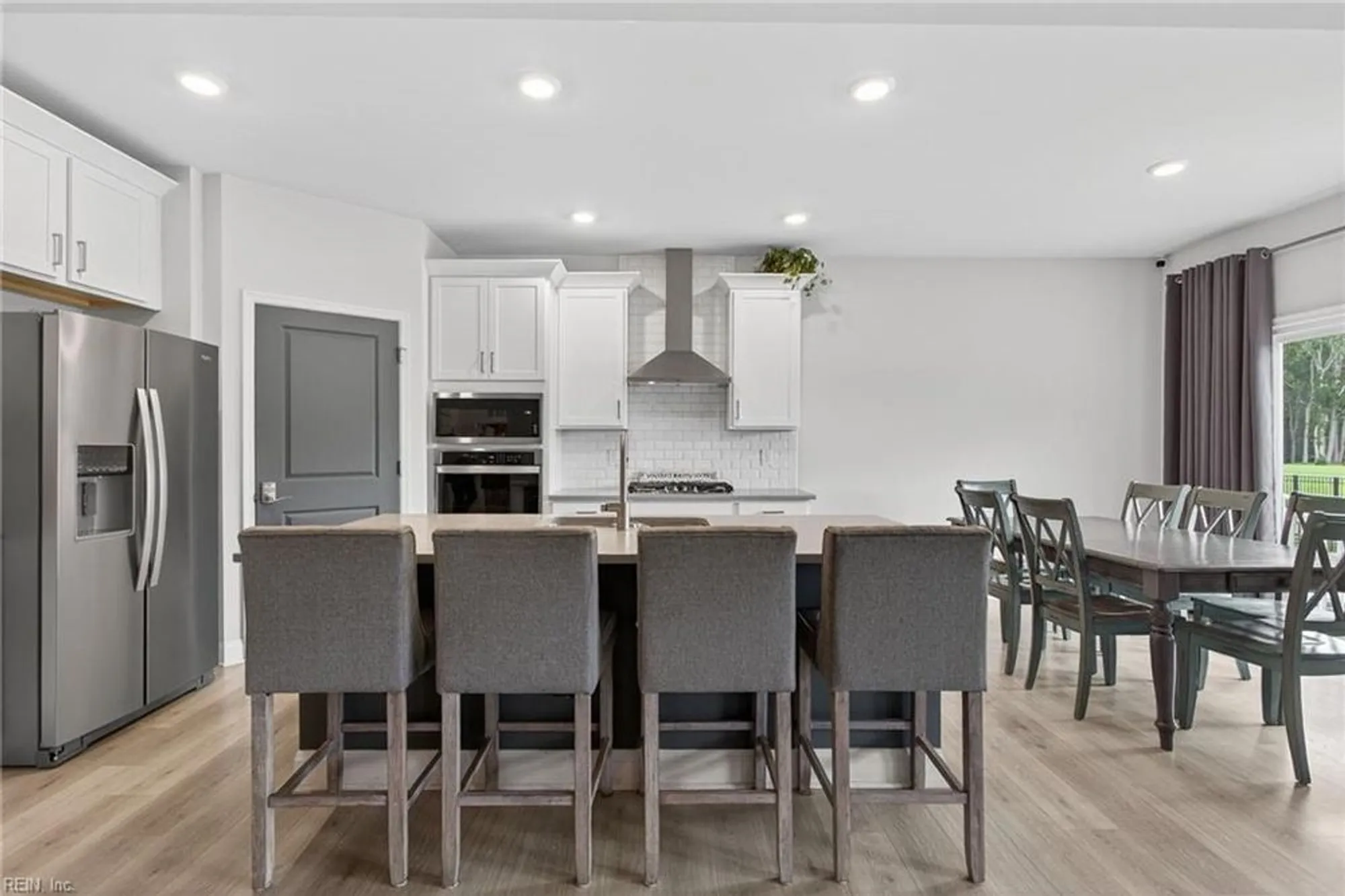 Property Slideshow image 8 of 42 | 200 saint andrews, Smithfield, VA, 23430