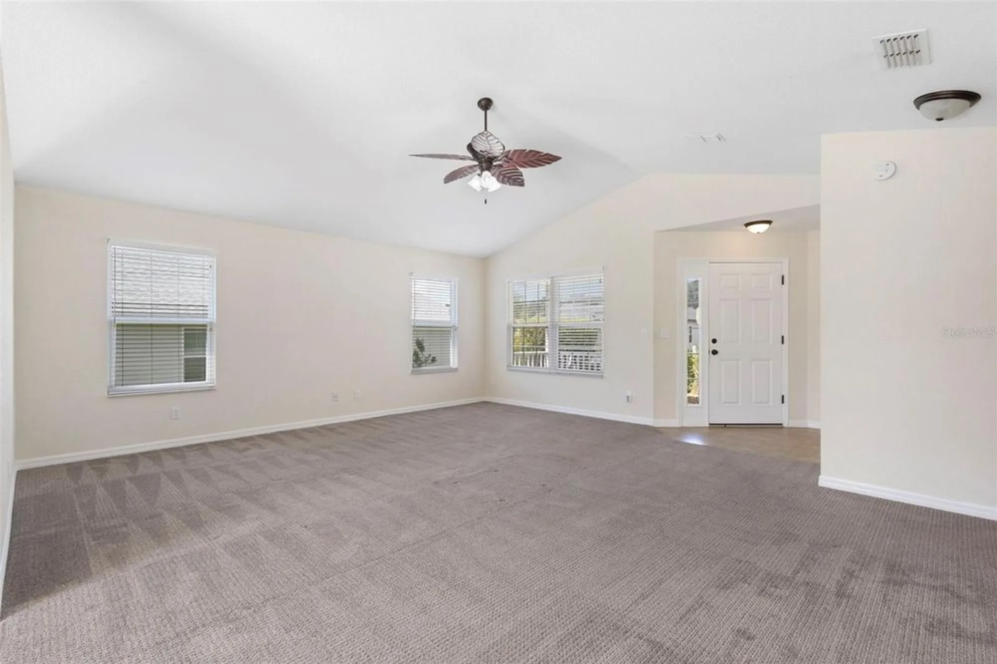 Property Slideshow image 8 of 42 | 11280 se 170th ln, Summerfield, FL, 34491