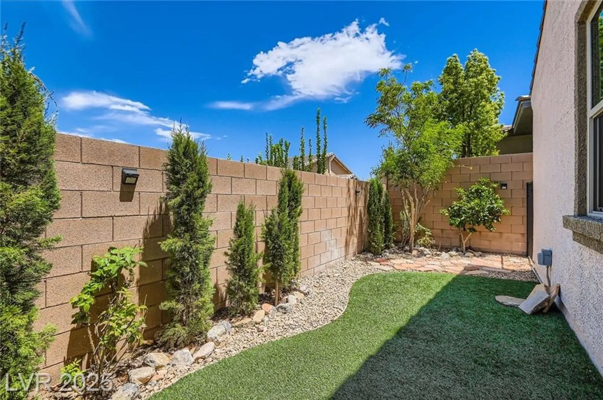 Property Slideshow image 28 of 54 | 512 heritage bridge ave, Henderson, NV, 89011