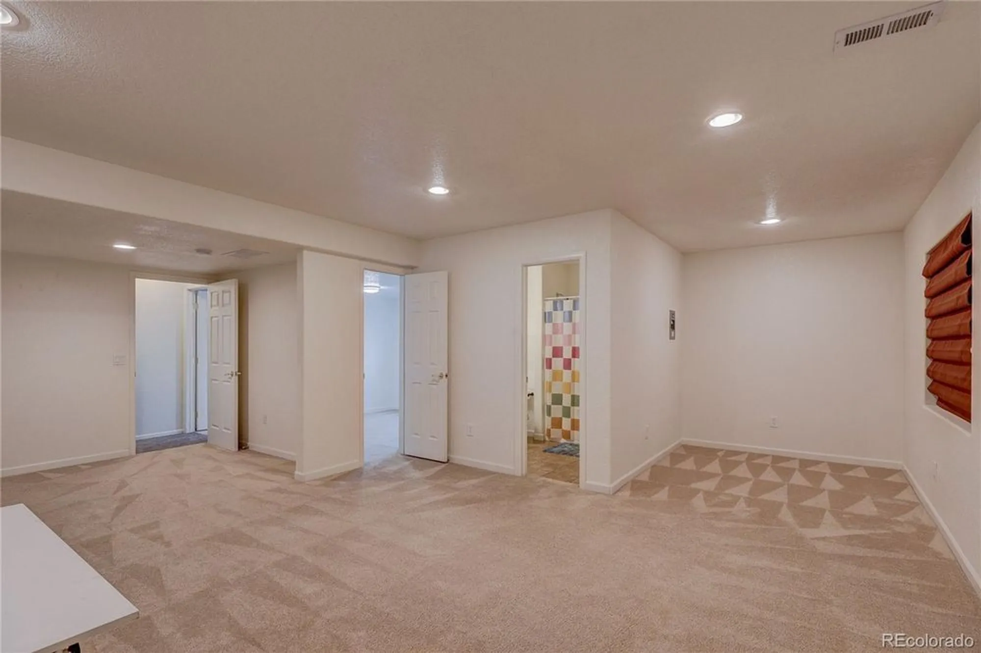Property Slideshow image 30 of 45 | 22460 e heritage pkwy, Aurora, CO, 80016