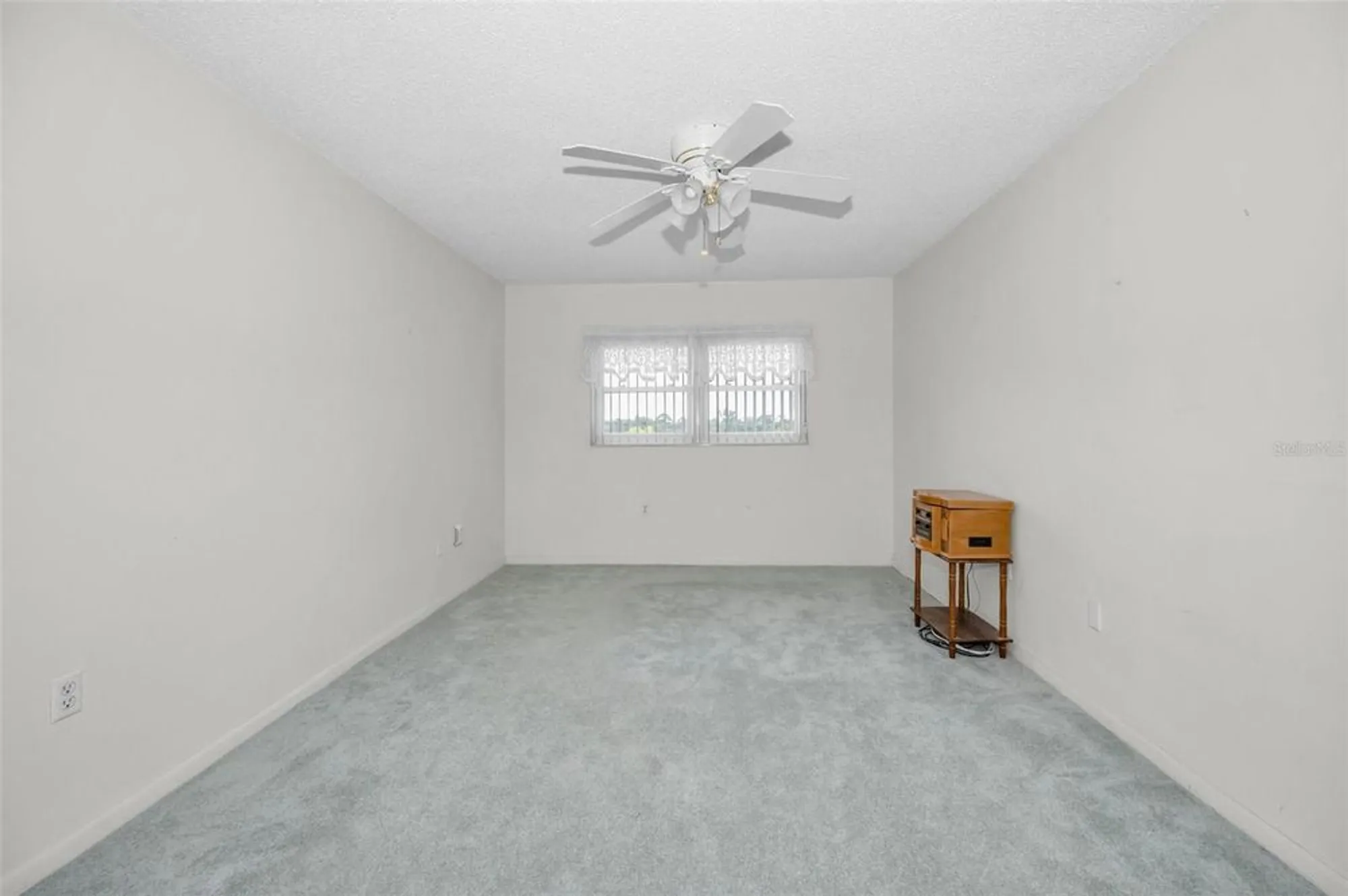 Property Slideshow image 34 of 84 | 5501 80th st n unit 405, St Petersburg, FL, 33709