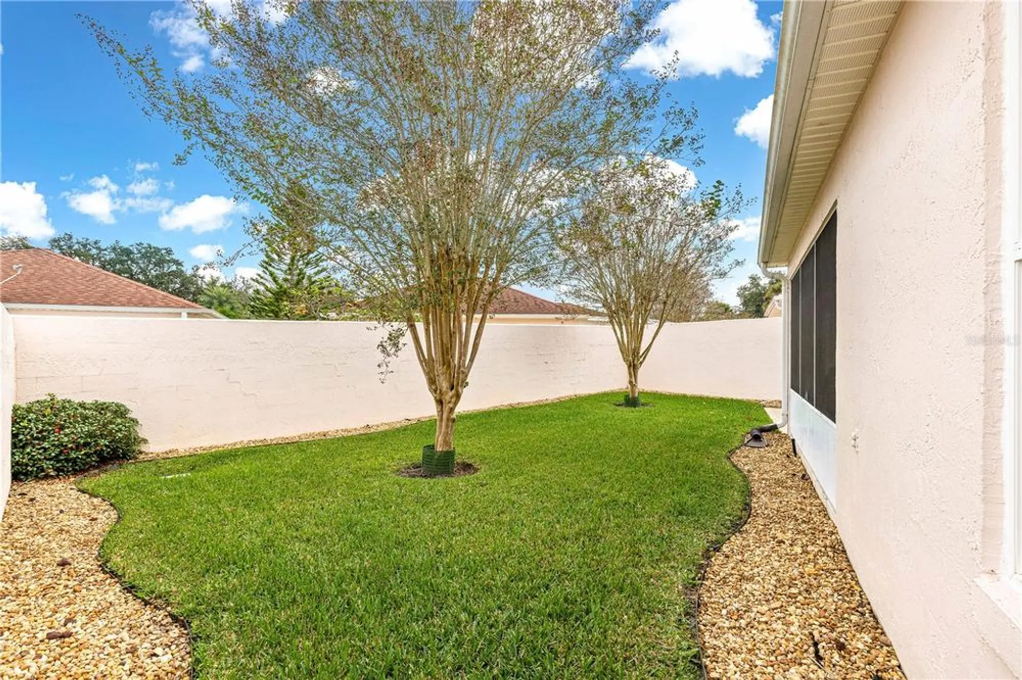 Property Slideshow image 21 of 31 | 729 hernandez dr, The Villages, FL, 32159