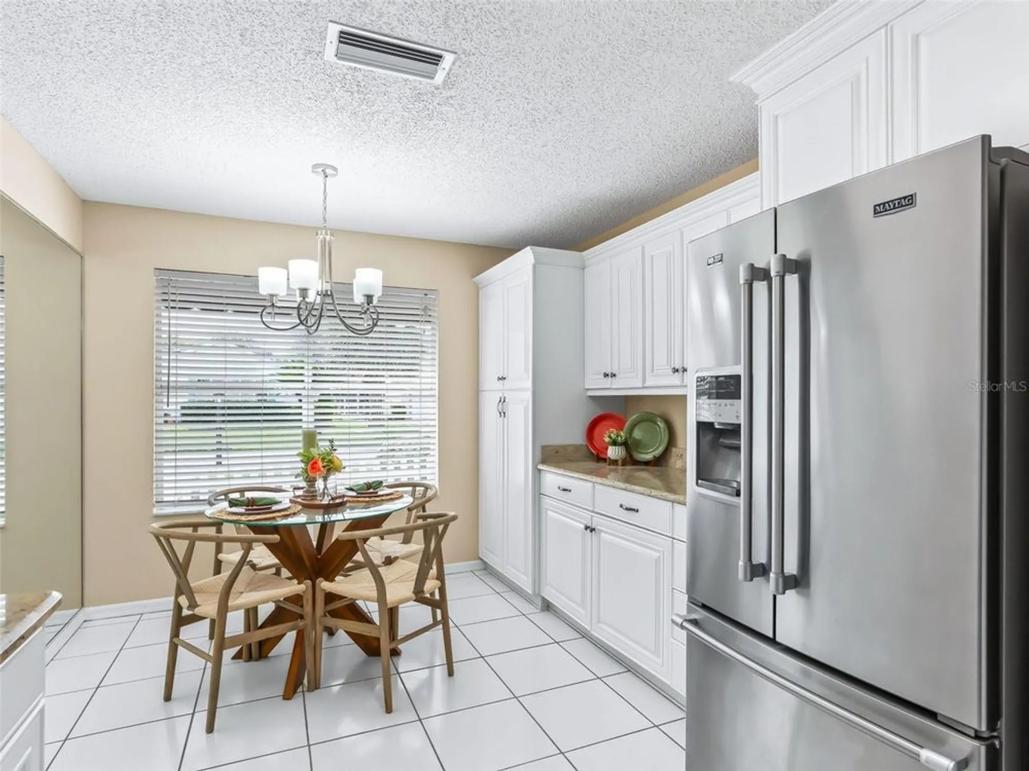 Property Slideshow image 23 of 51 | 1013 del rio dr, Lady Lake, FL, 32159