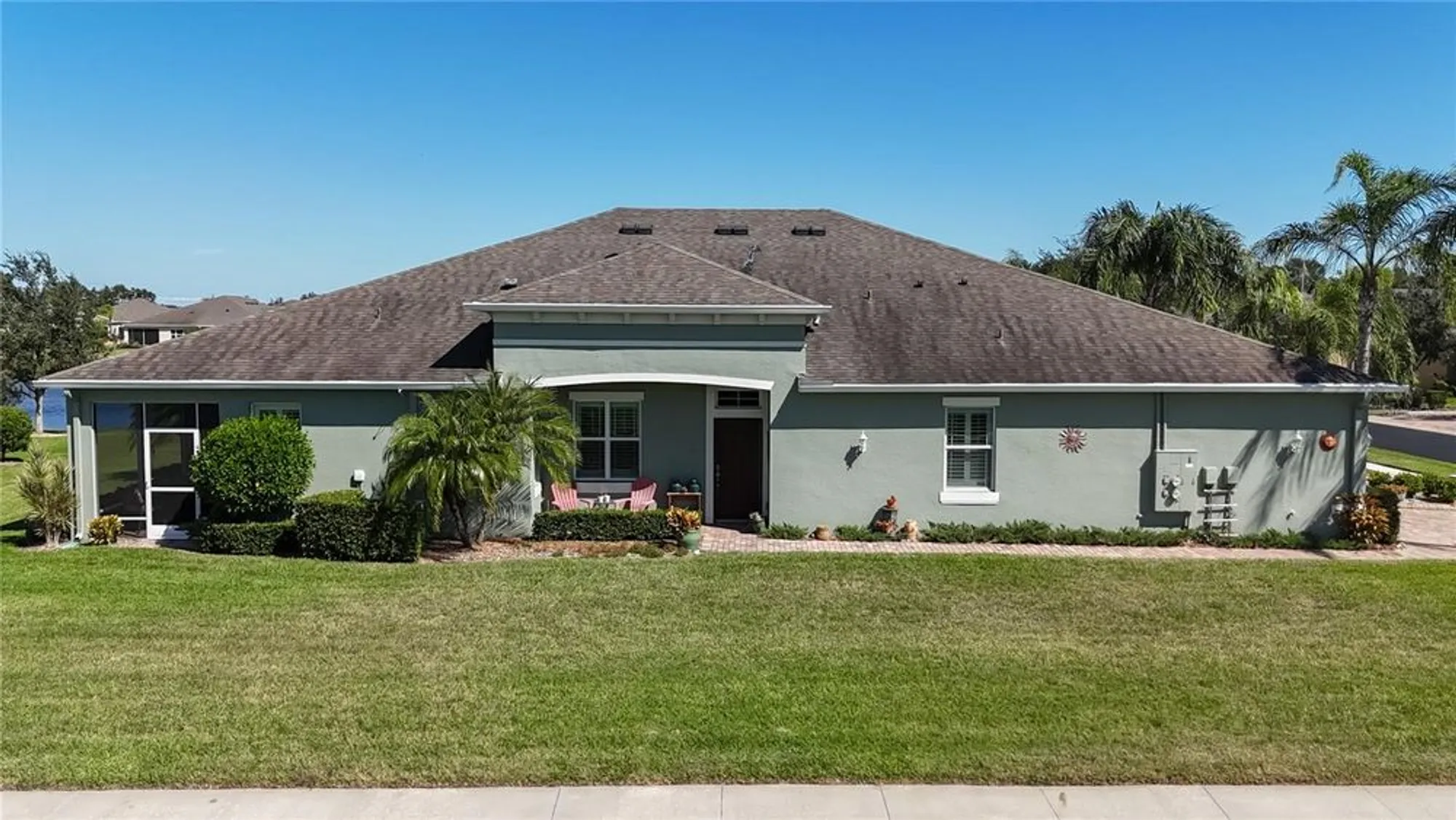 Property Slideshow image 6 of 43 | 689 chipper dr, Sun City Center, FL, 33573