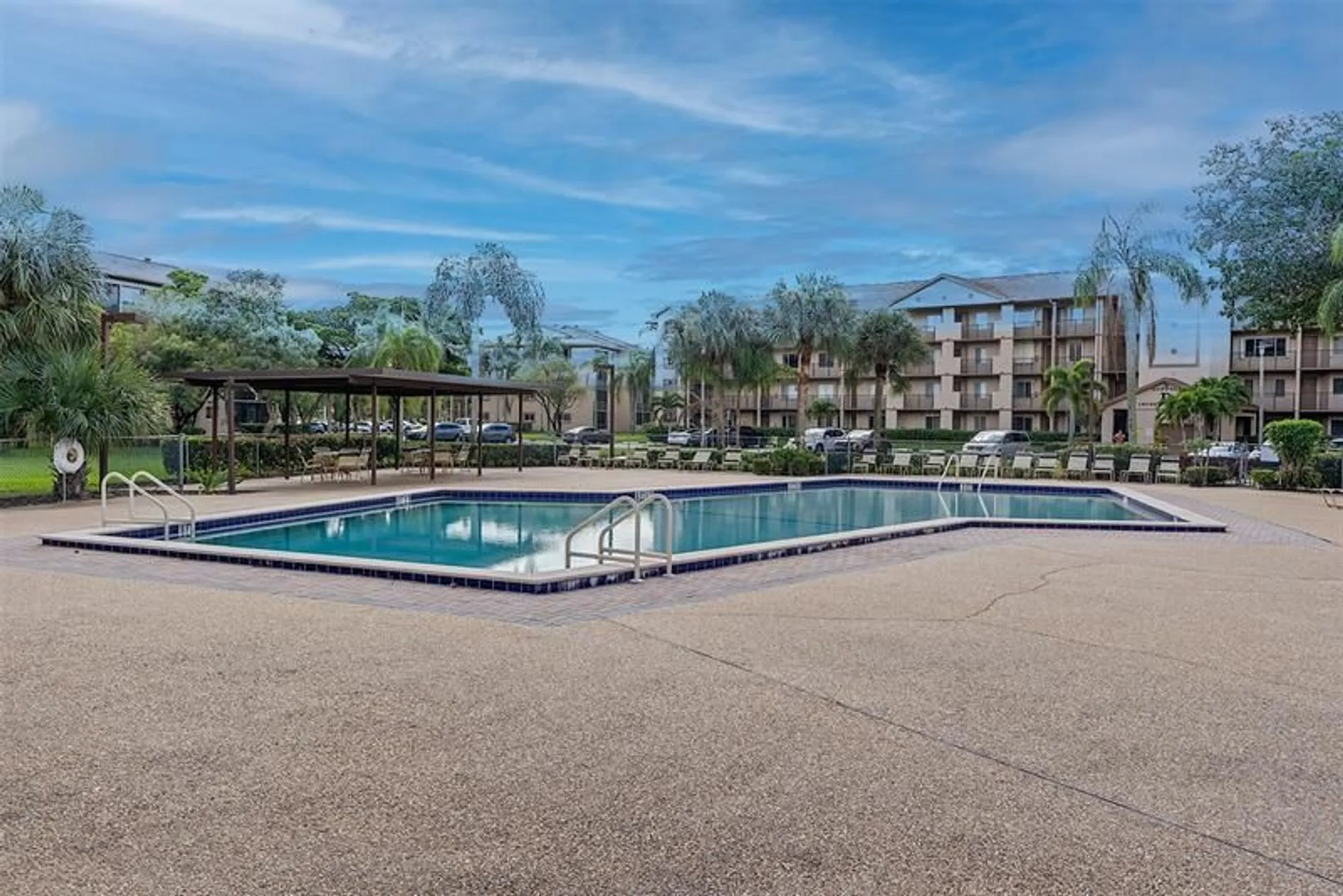 Property Slideshow image 32 of 36 | 800 sw 125th way apt 202, Pembroke Pines, FL, 33027