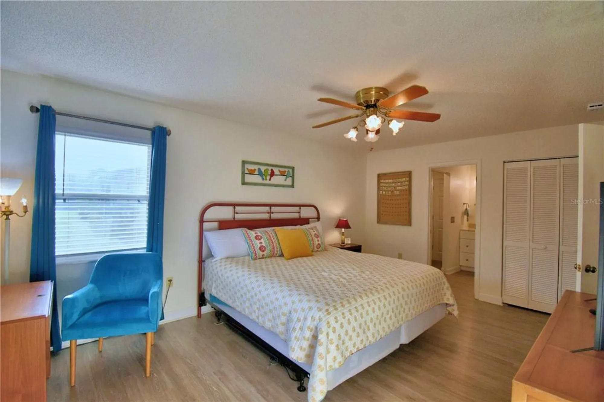 Property Slideshow image 24 of 60 | 4823 colonnades cir, Lakeland, FL, 33811