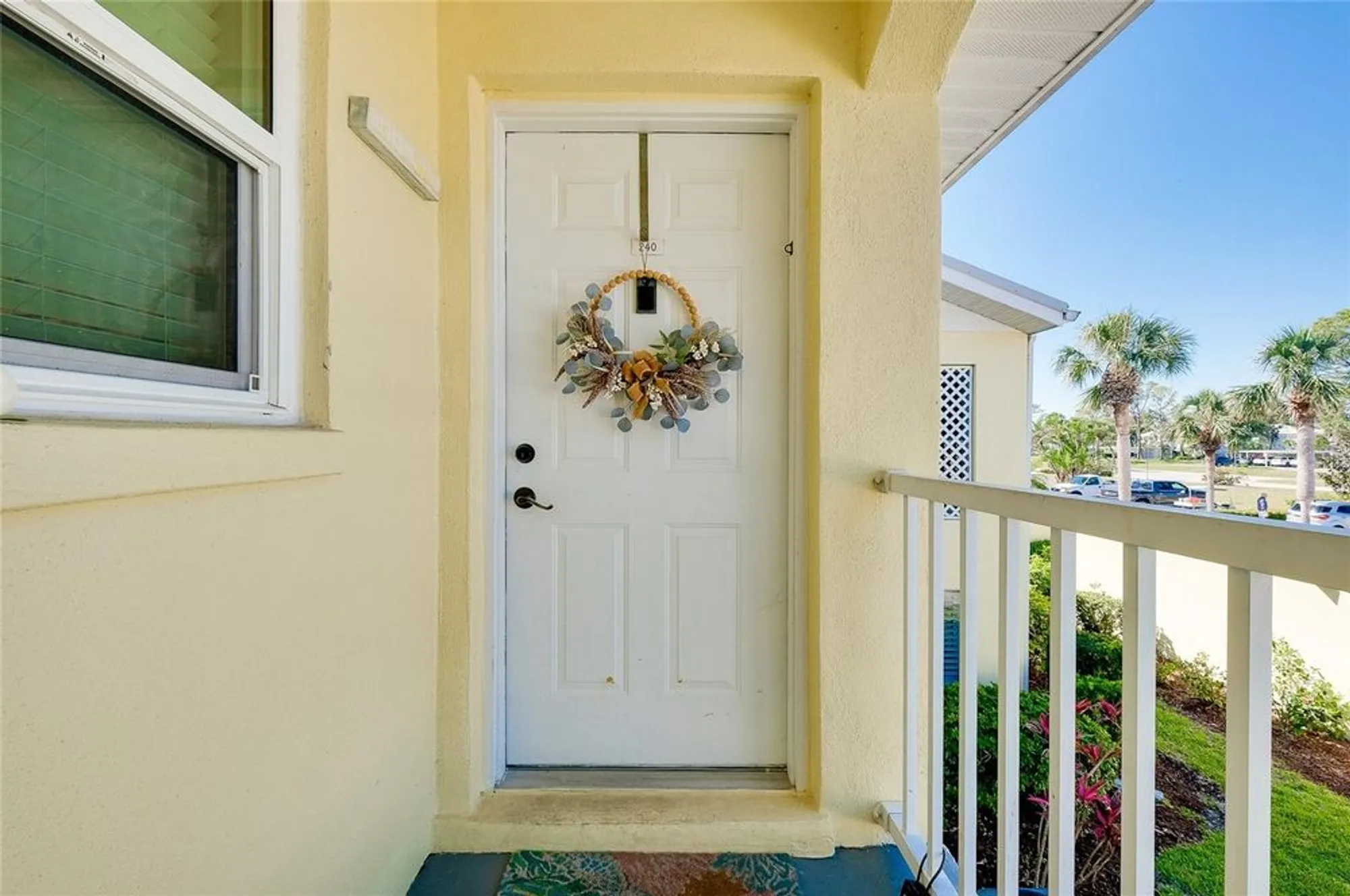 Property Slideshow image 6 of 36 | 410 cerromar cir 240, Venice, FL, 34293
