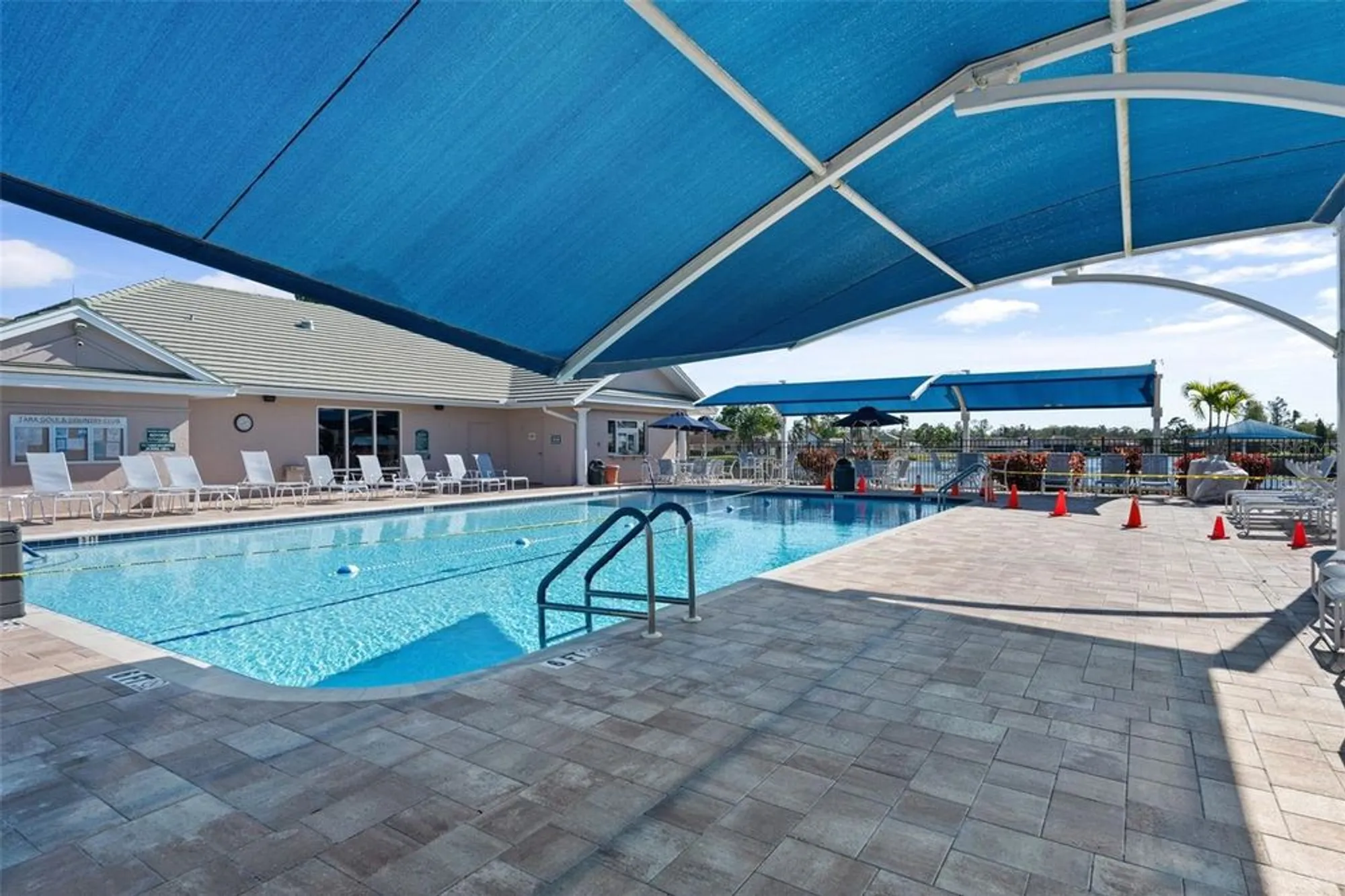 Property Slideshow image 68 of 75 | 6736 fairview ter # 6736, Bradenton, FL, 34203