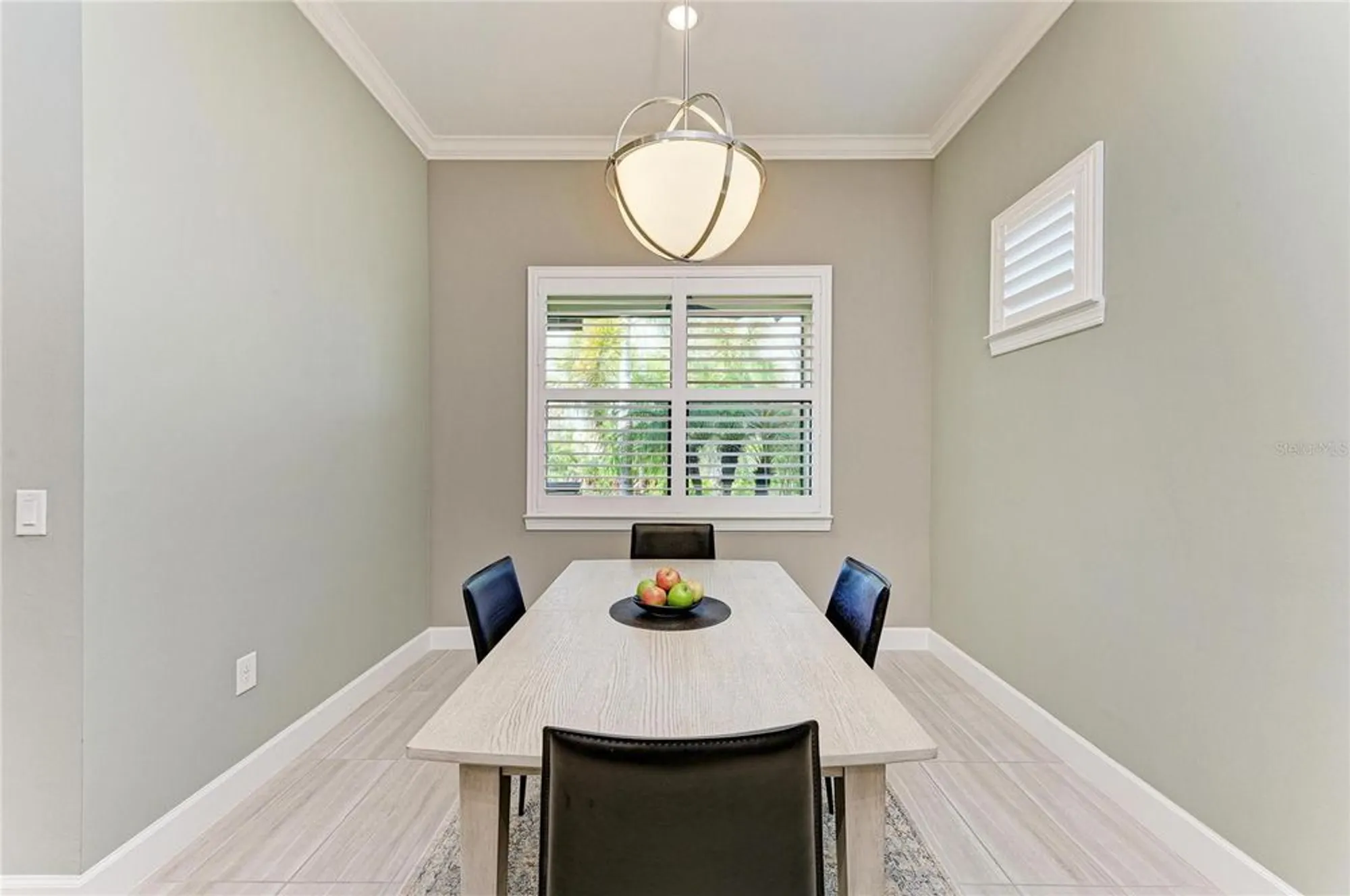 Property Slideshow image 36 of 85 | 17631 colebrook cir, Lakewood Ranch, FL, 34202
