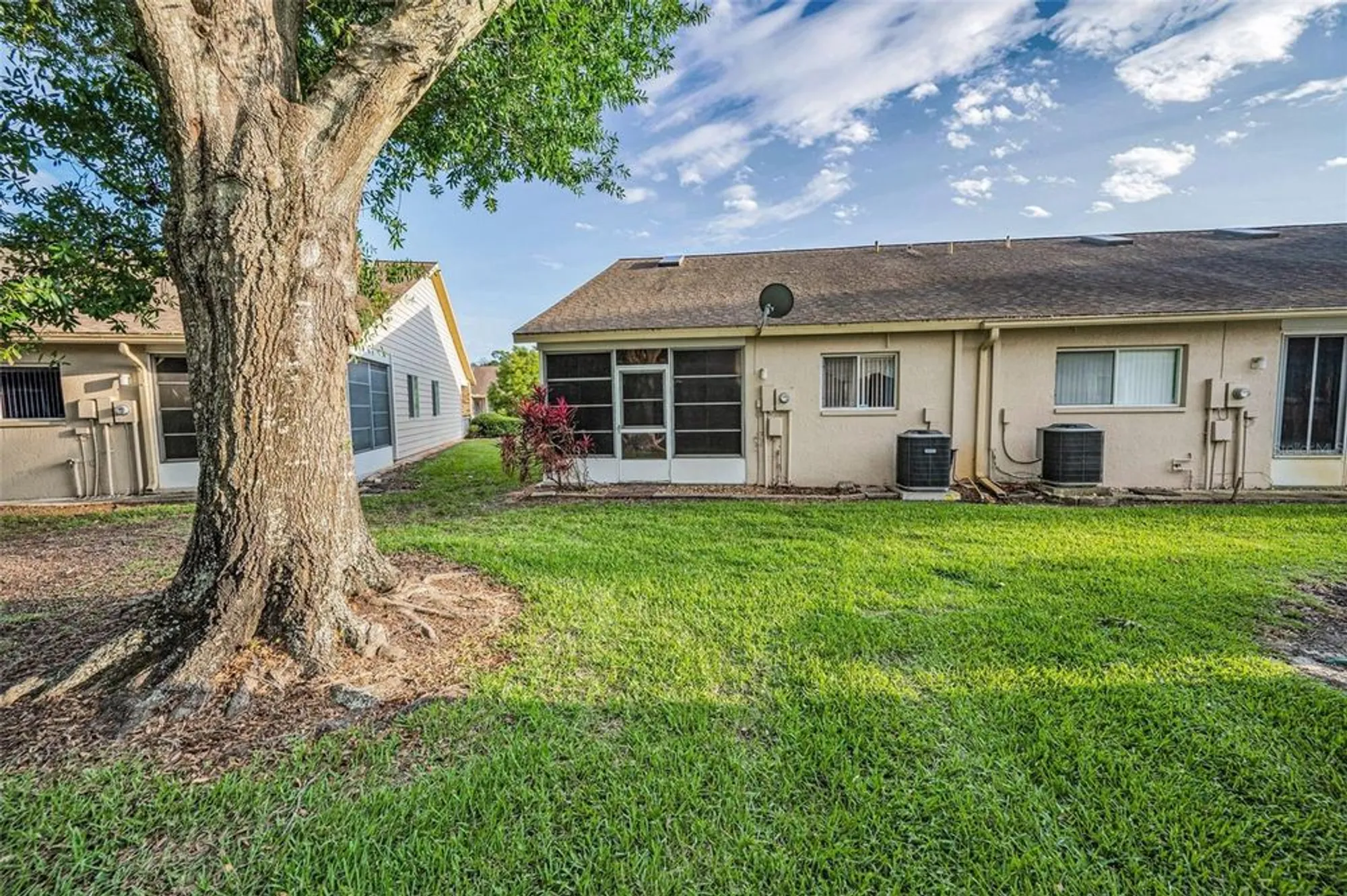 Property Slideshow image 31 of 44 | 6425 thicket trl, New Port Richey, FL, 34653