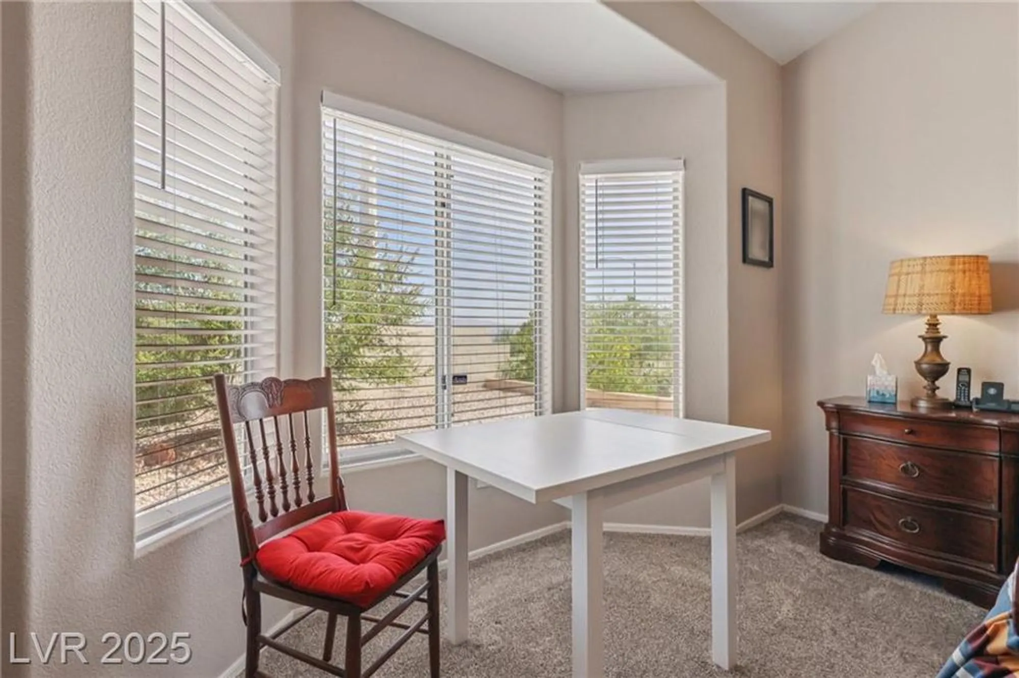 Property Slideshow image 41 of 56 | 10428 villa ridge dr, Las Vegas, NV, 89134