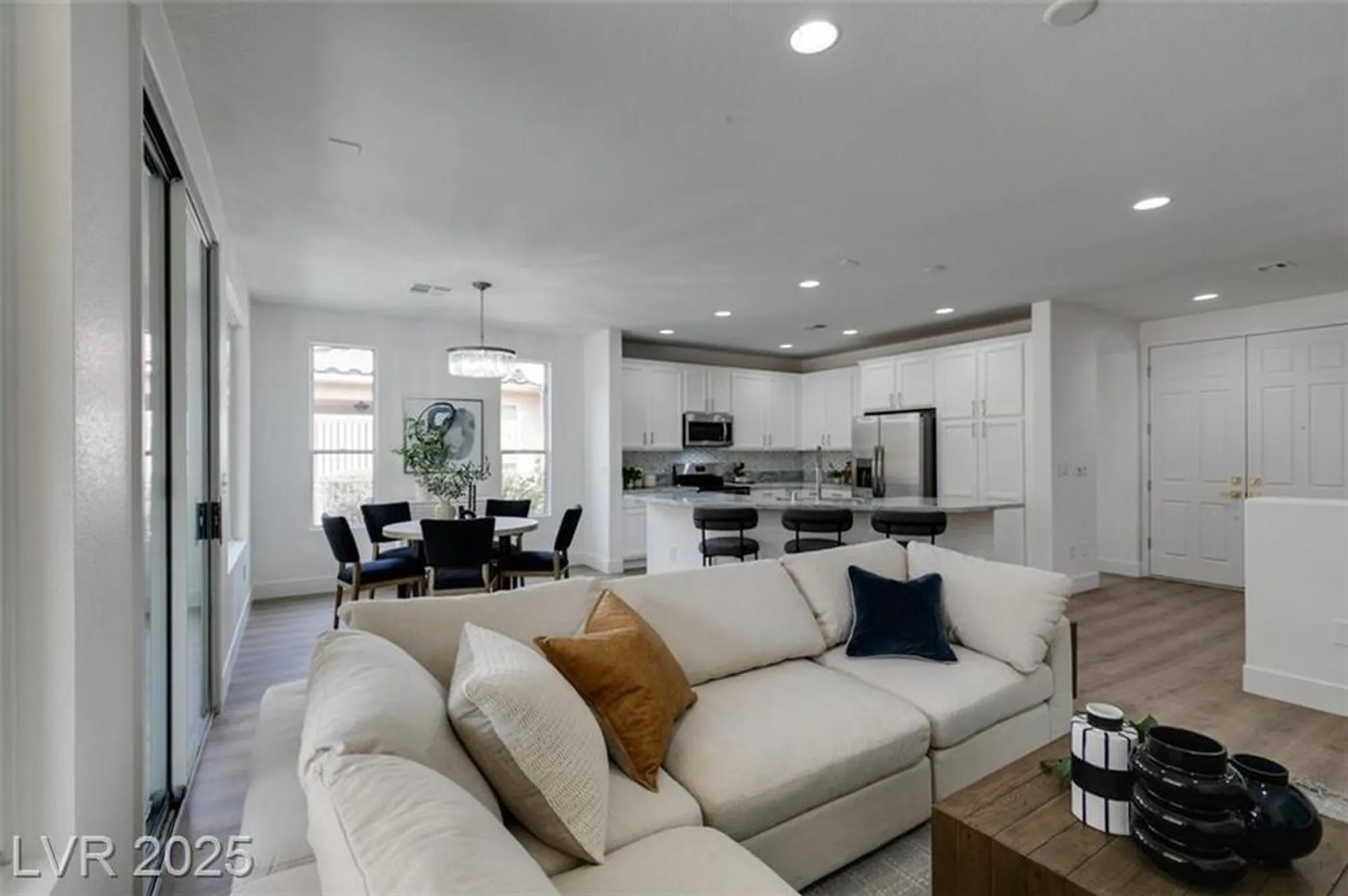 Property Slideshow image 28 of 46 | 5029 alfingo st, Las Vegas, NV, 89135