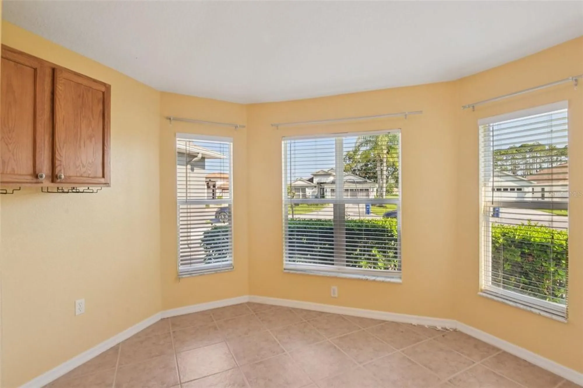Property Slideshow image 6 of 34 | 11705 spindrift loop, Hudson, FL, 34667