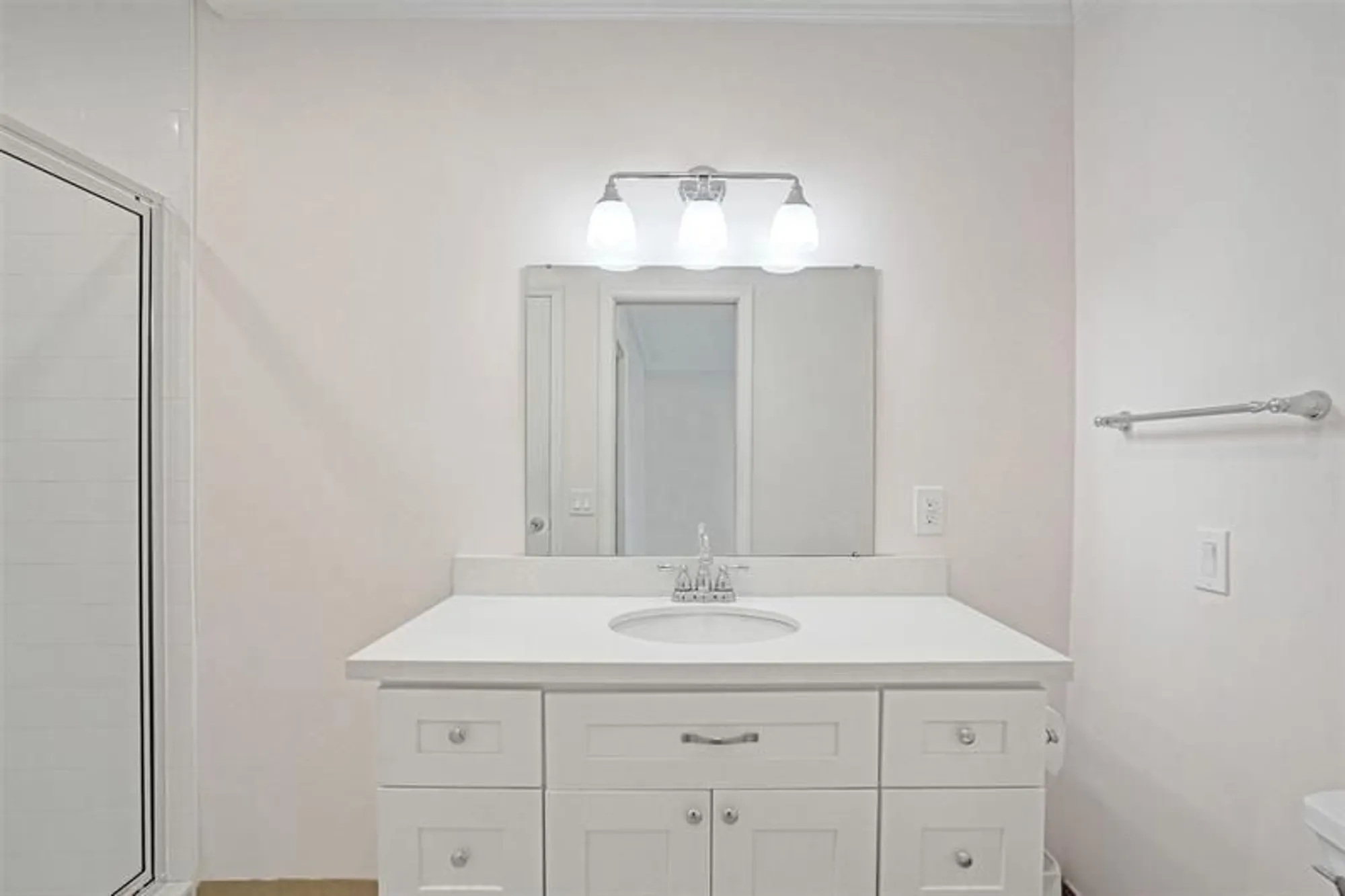 Property Slideshow image 9 of 49 | 1001 n riverside dr 304, Pompano Beach, FL, 33062