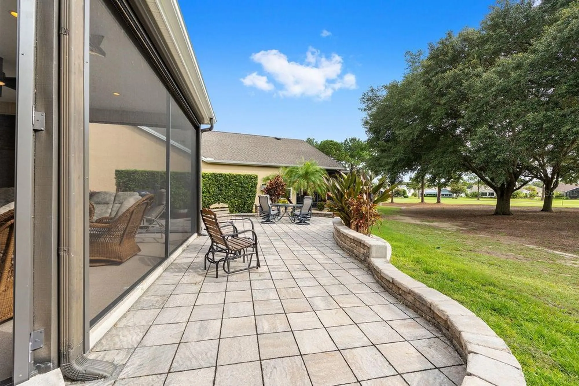 Property Slideshow image 32 of 38 | 917 ramos dr, The Villages, FL, 32159