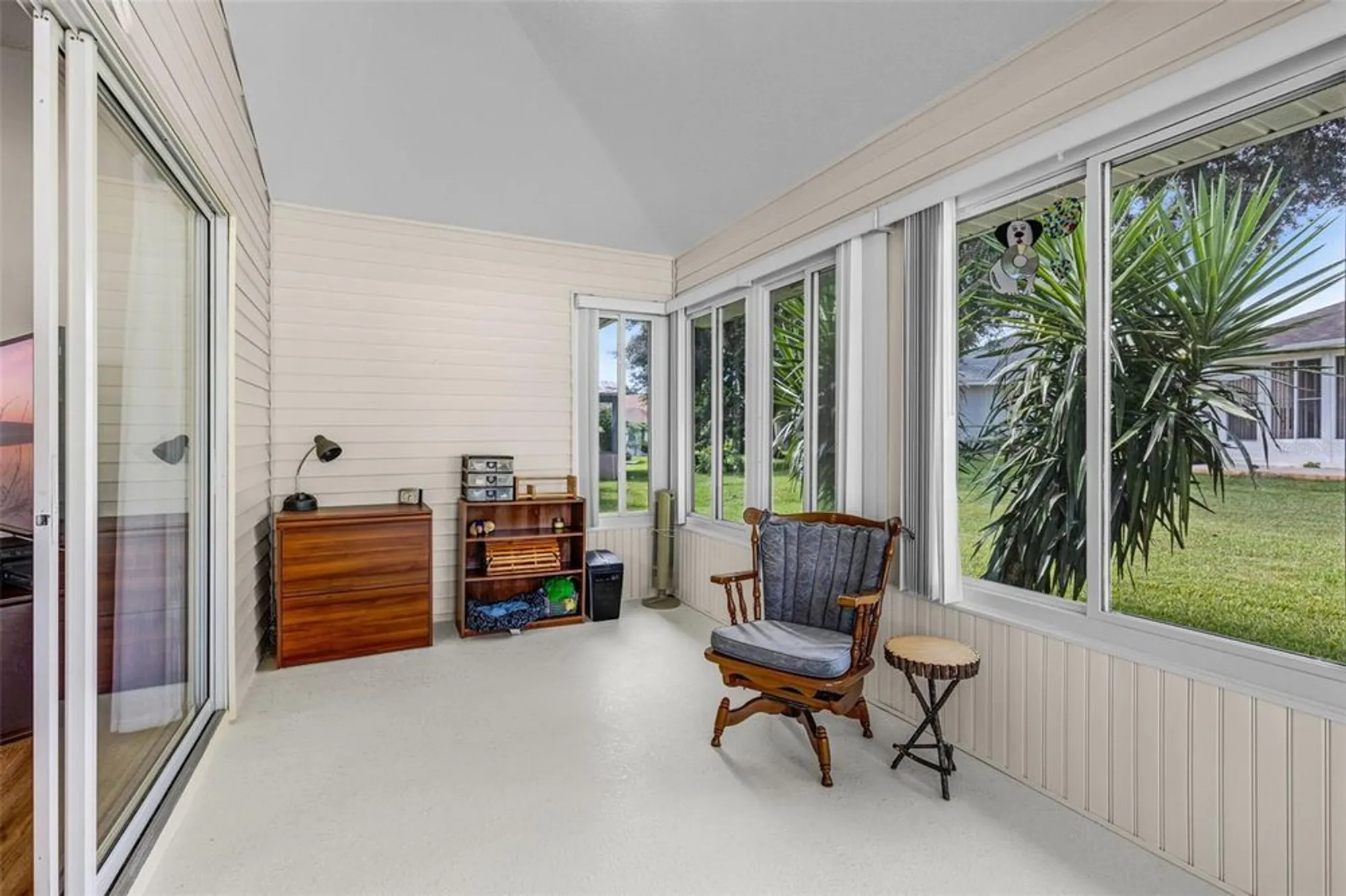 Property Slideshow image 23 of 48 | 21737 king john st, Leesburg, FL, 34748