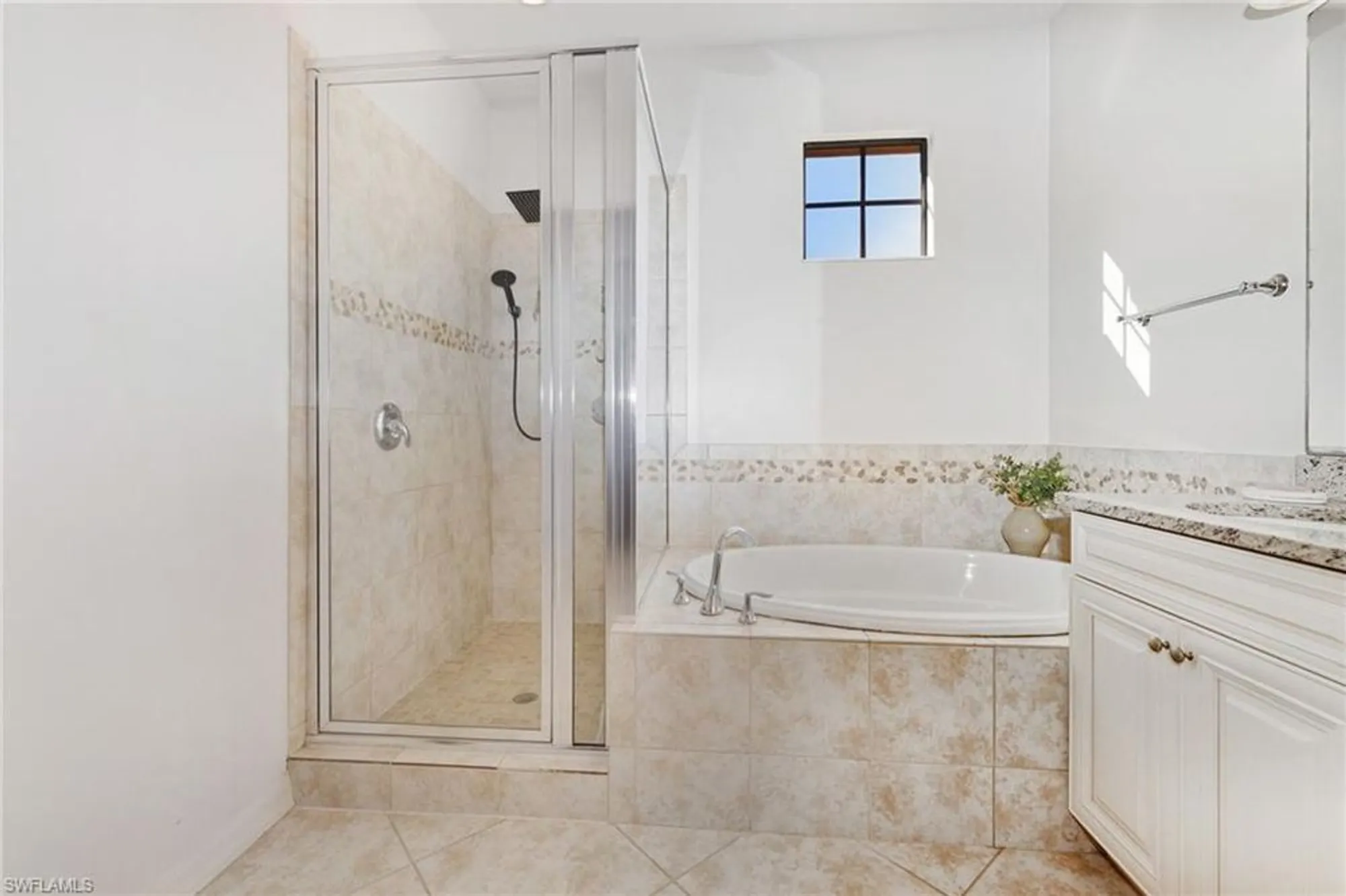 Property Slideshow image 27 of 48 | 11870 liana st apt 8801, Fort Myers, FL, 33912