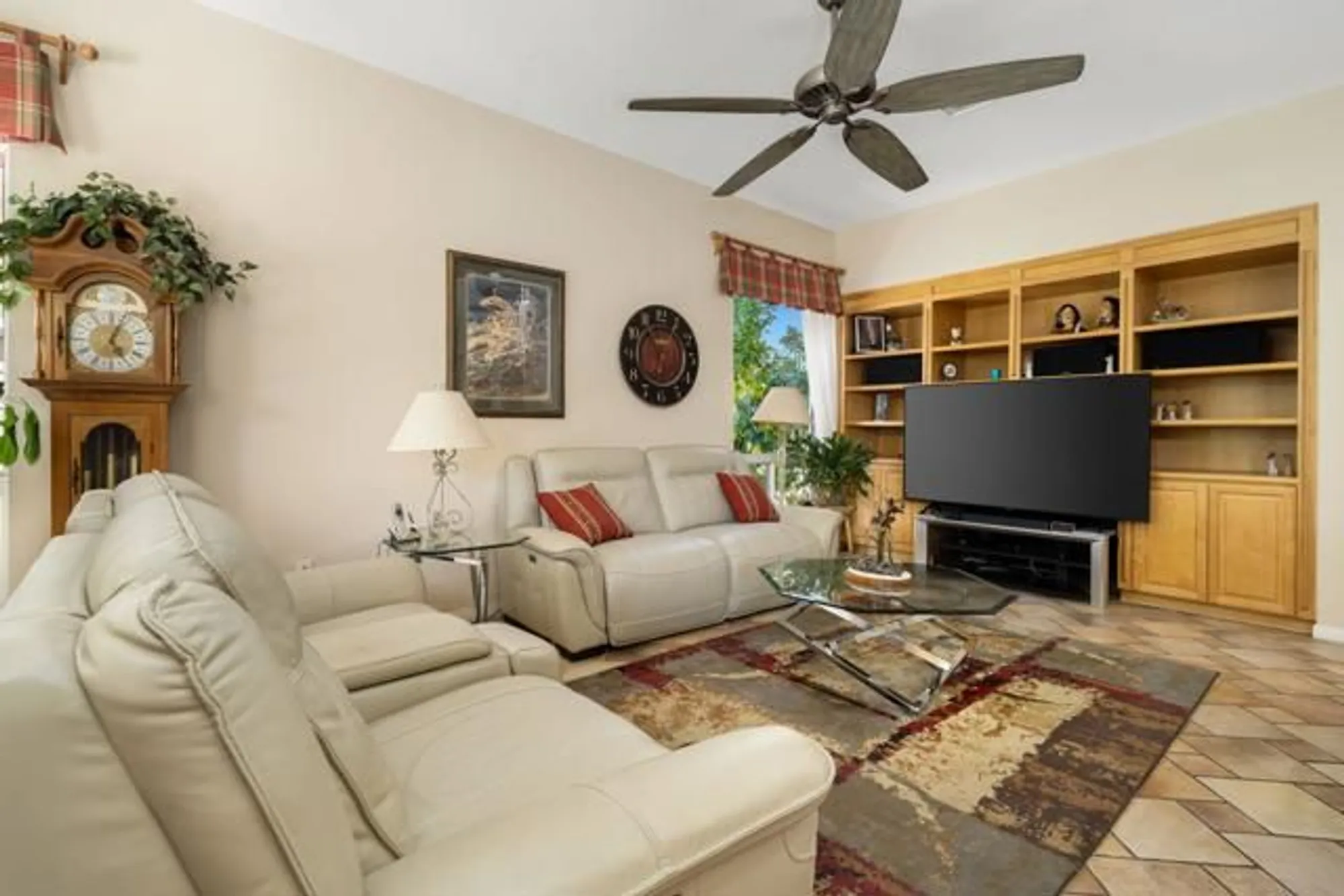 Property Slideshow image 17 of 36 | 78491 sterling ln, Palm Desert, CA, 92211