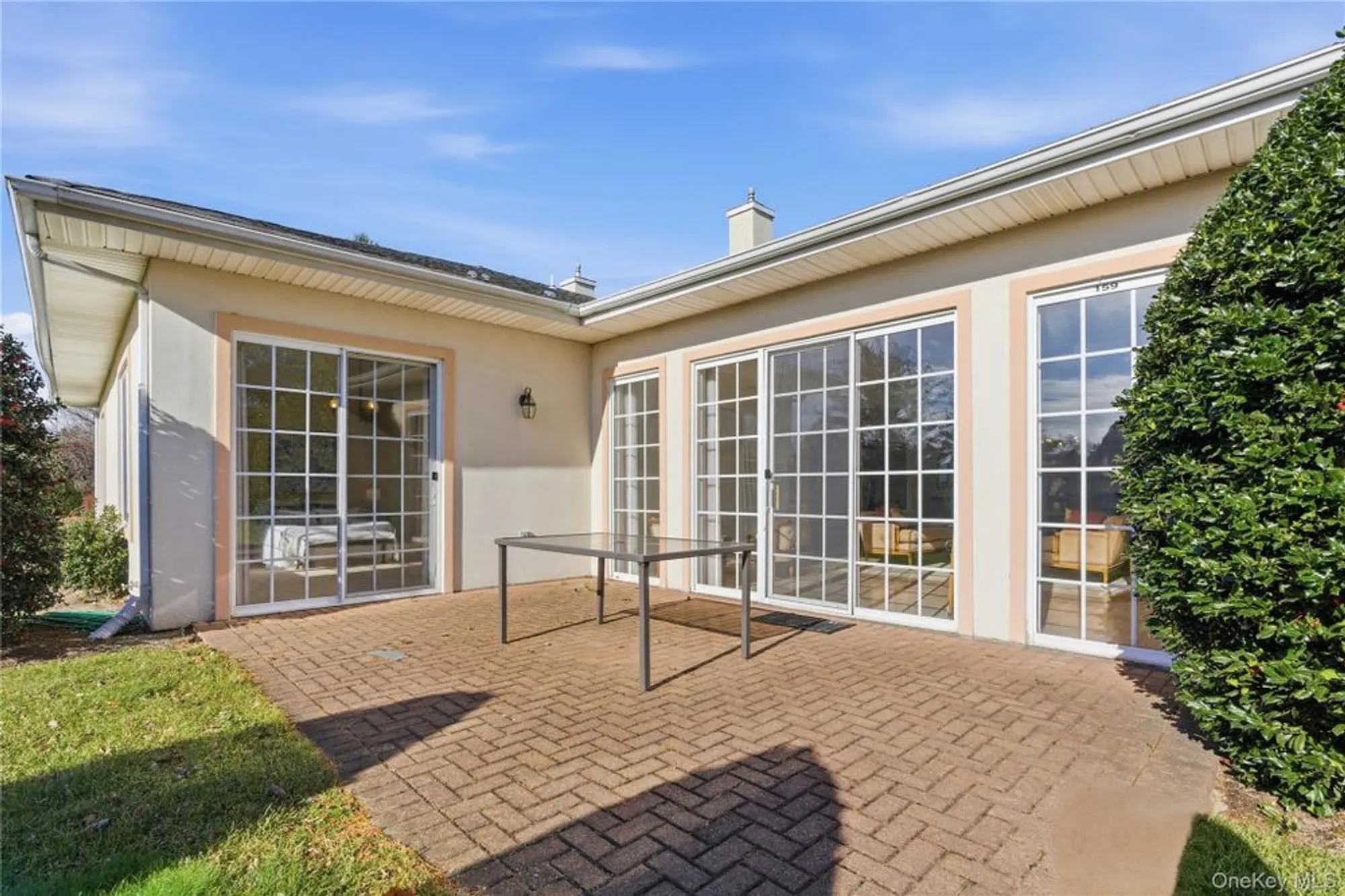 Property Slideshow image 22 of 24 | 159 altessa blvd, Melville, NY, 11747