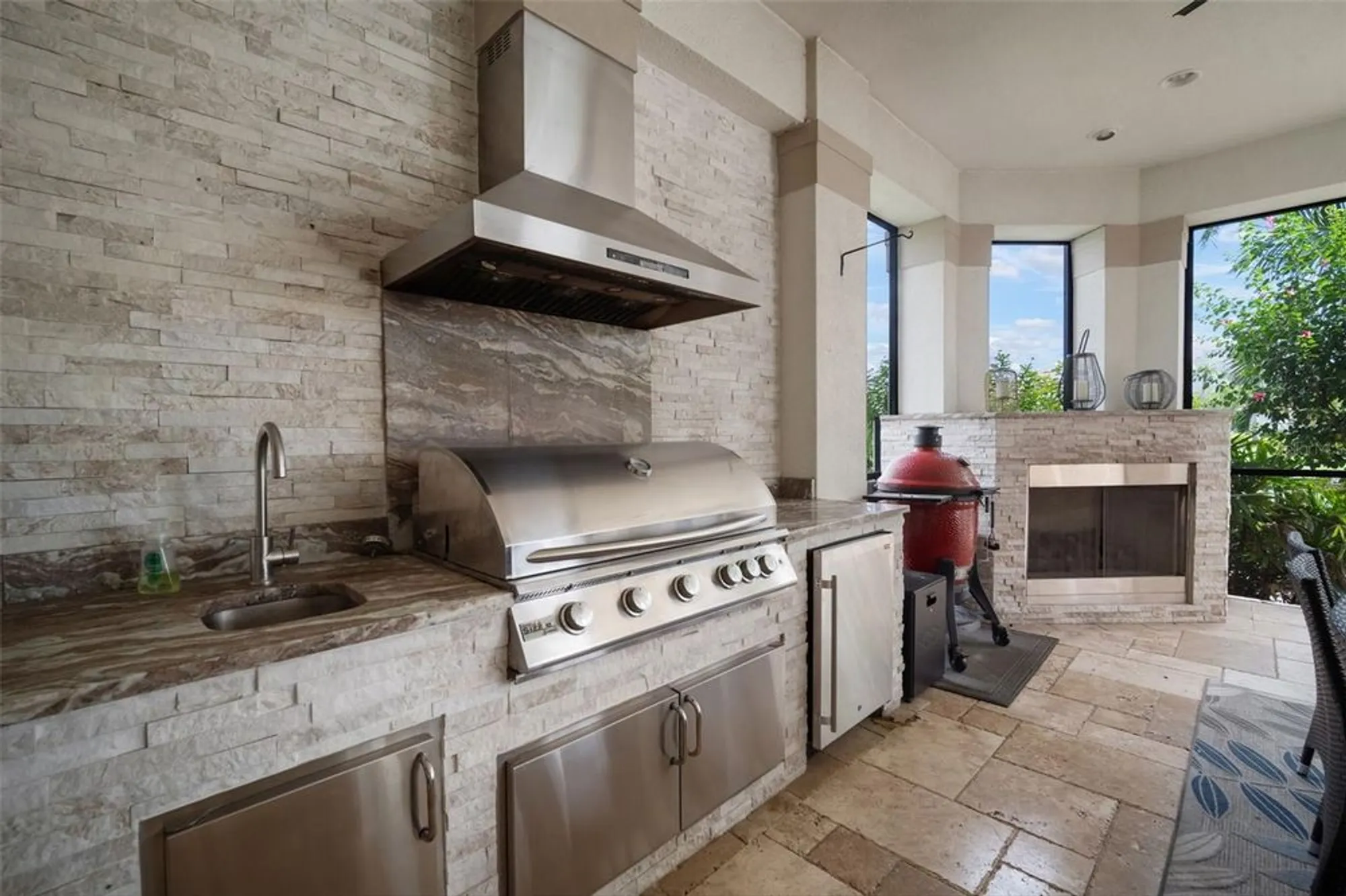 Property Slideshow image 26 of 98 | 5405 tybee island dr, Apollo Beach, FL, 33572