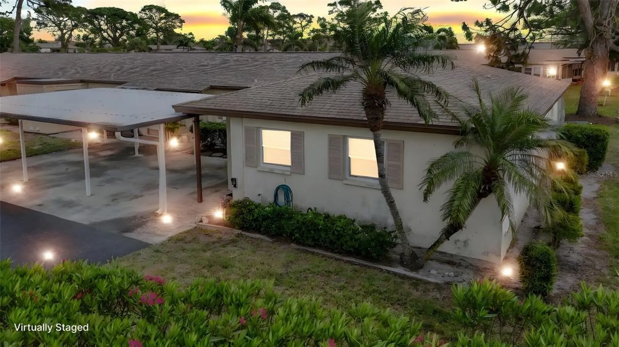 Property Slideshow image 1 of 26 | 2802 swifton dr v102, Sarasota, FL, 34231