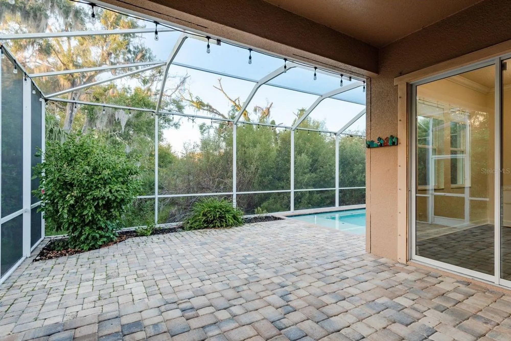 Property Slideshow image 30 of 43 | 5116 coastal scene dr, Apollo Beach, FL, 33572